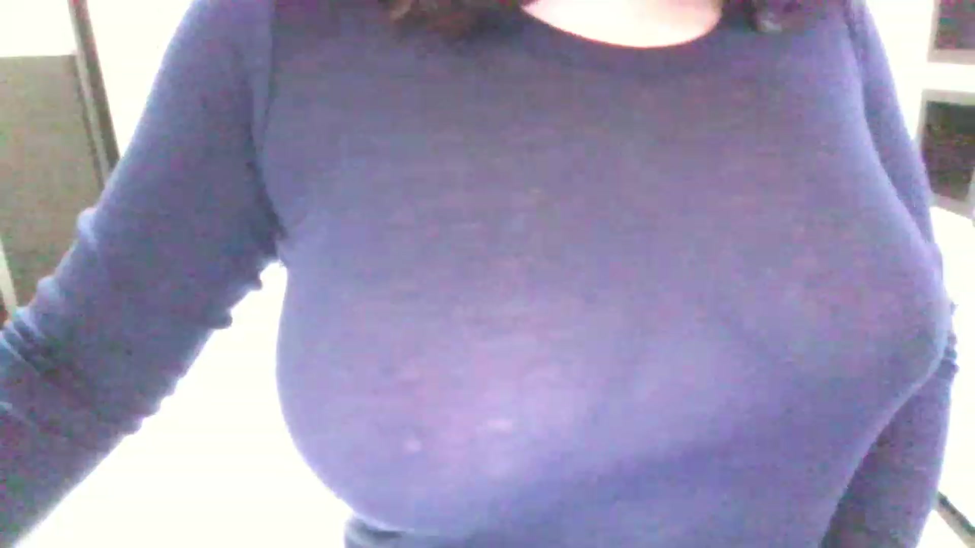 Gallery image thumbnail from MaiChubbyFace's myfreecams stream on, 04/02/2023, 12:16 image 13 of 20