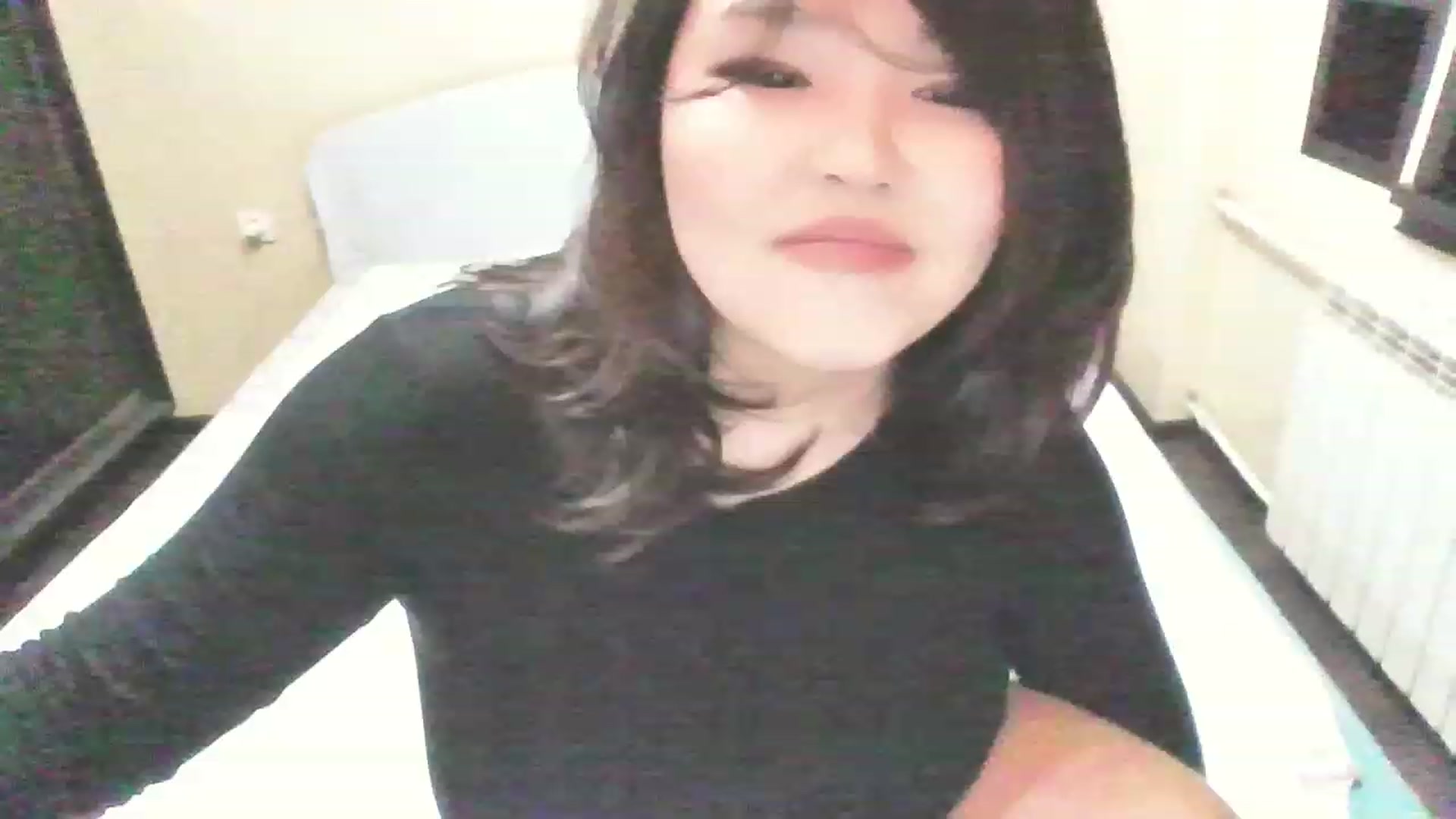 Gallery image thumbnail from MaiChubbyFace's myfreecams stream on, 04/23/2023, 19:04 image 15 of 20