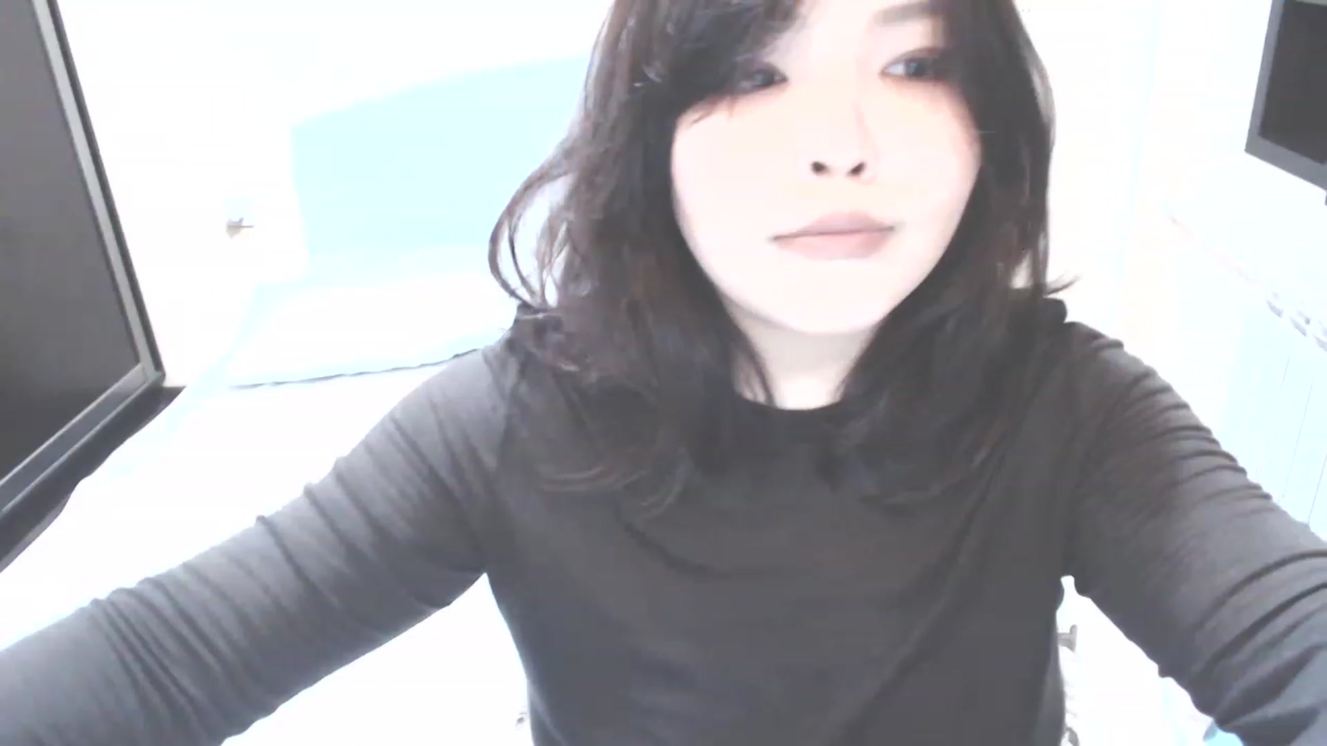 Gallery image thumbnail from MaiChubbyFace's myfreecams stream on, 04/30/2023, 13:51 image 15 of 20