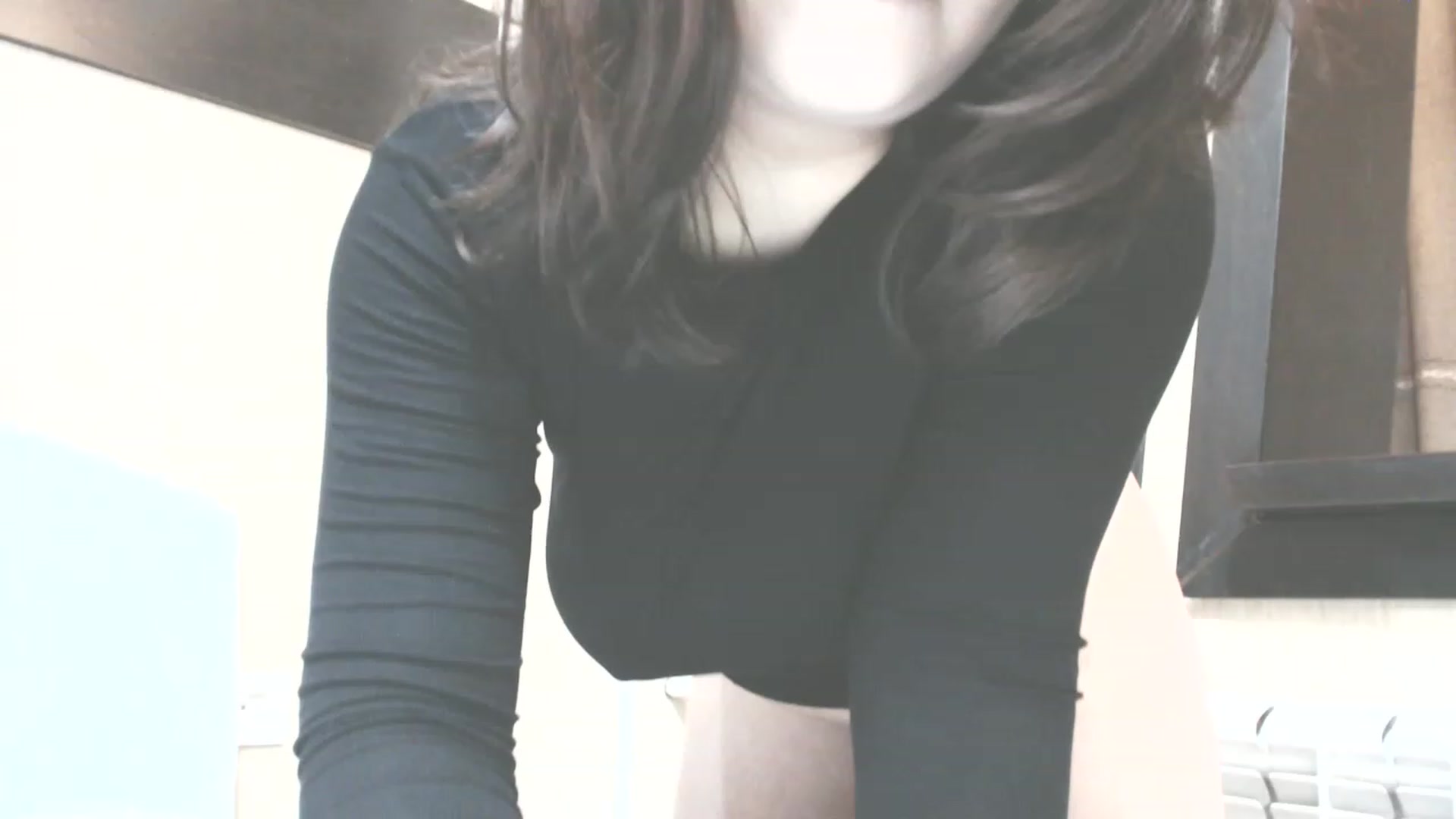 Gallery image thumbnail from MaiChubbyFace's myfreecams stream on, 04/30/2023, 15:25 image 18 of 20