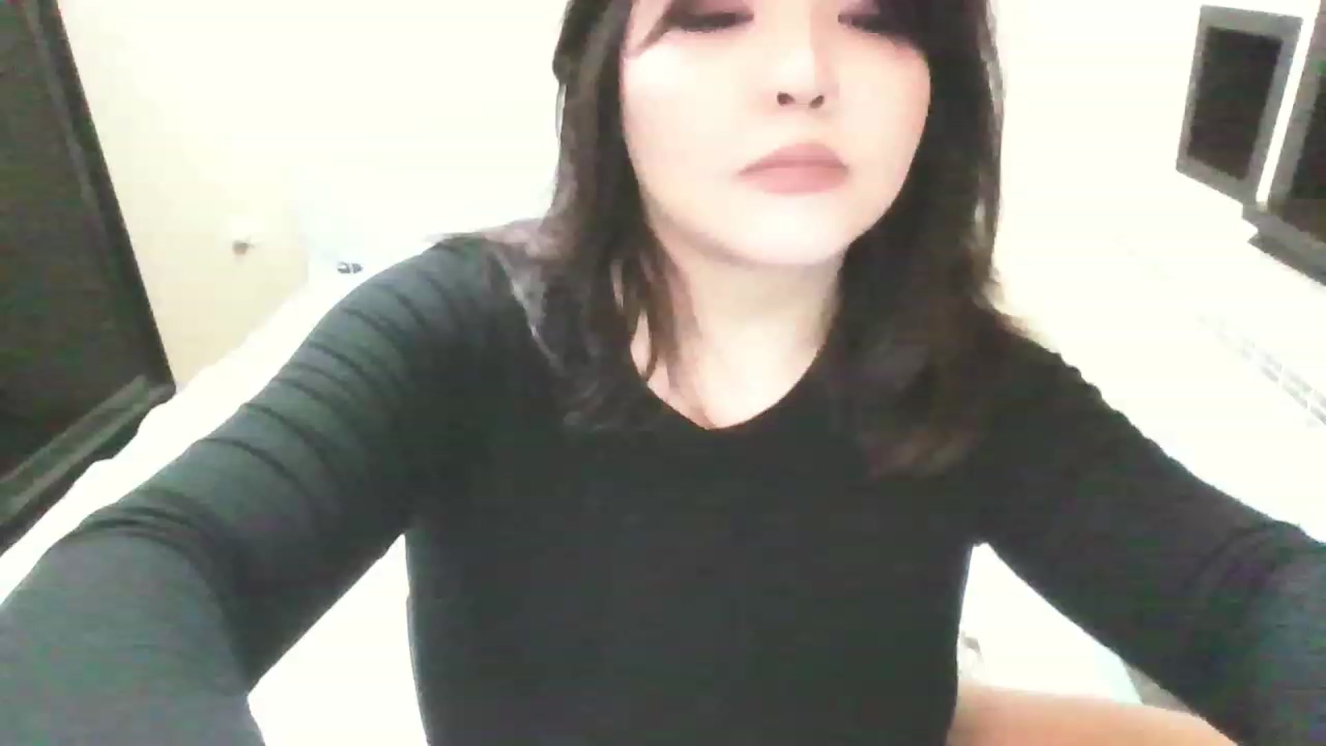 Gallery image thumbnail from MaiChubbyFace's myfreecams stream on, 04/30/2023, 19:28 image 2 of 20