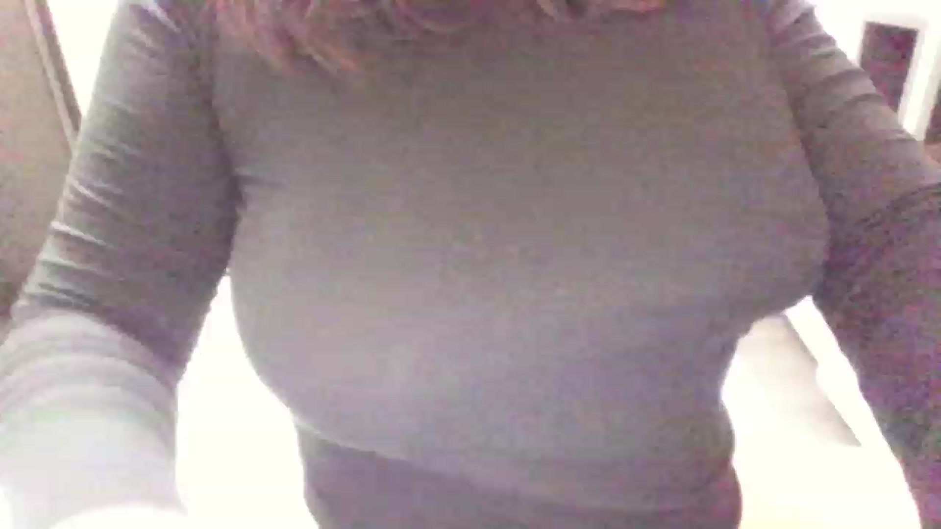 Gallery image thumbnail from MaiChubbyFace's myfreecams stream on, 04/30/2023, 19:28 image 7 of 20