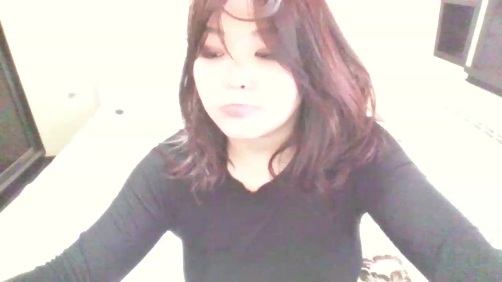 Gallery image thumbnail from MaiChubbyFace's myfreecams stream on, 05/01/2023, 06:22 image 17 of 20