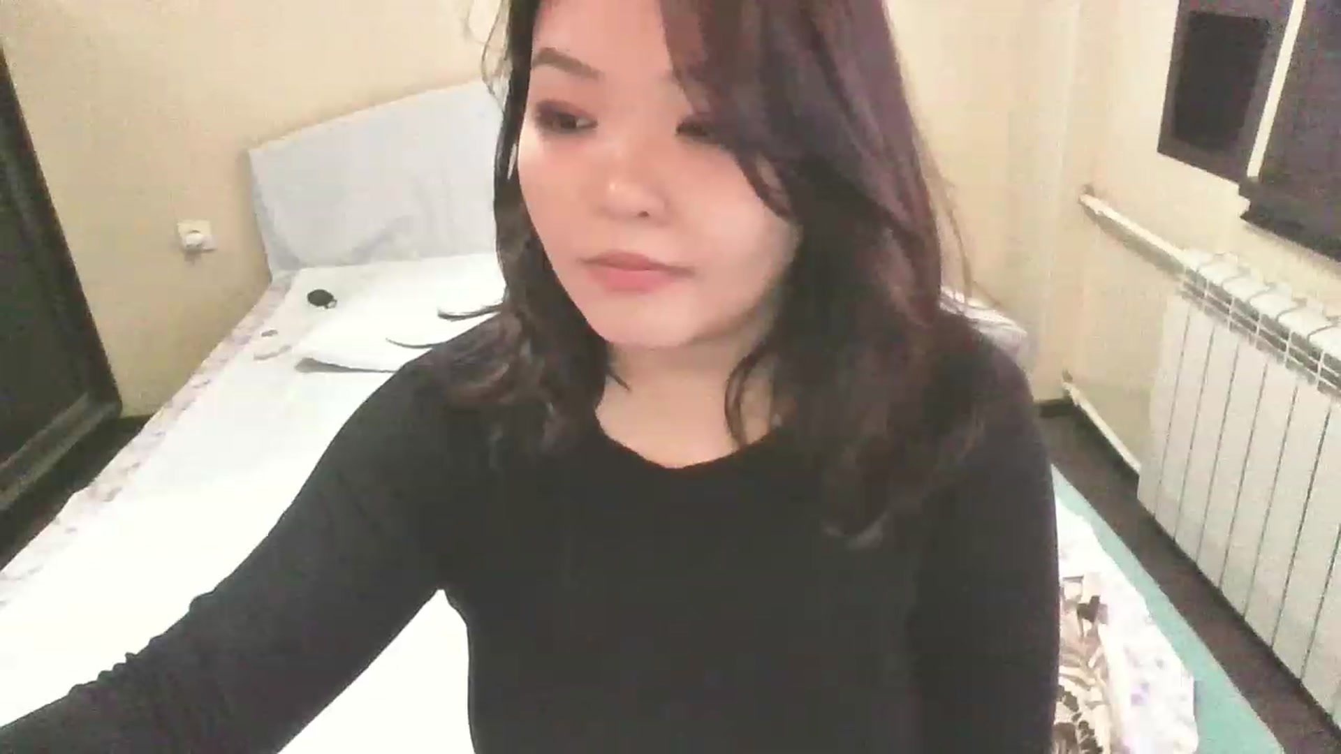 Gallery image thumbnail from MaiChubbyFace's myfreecams stream on, 05/01/2023, 06:22 image 16 of 20