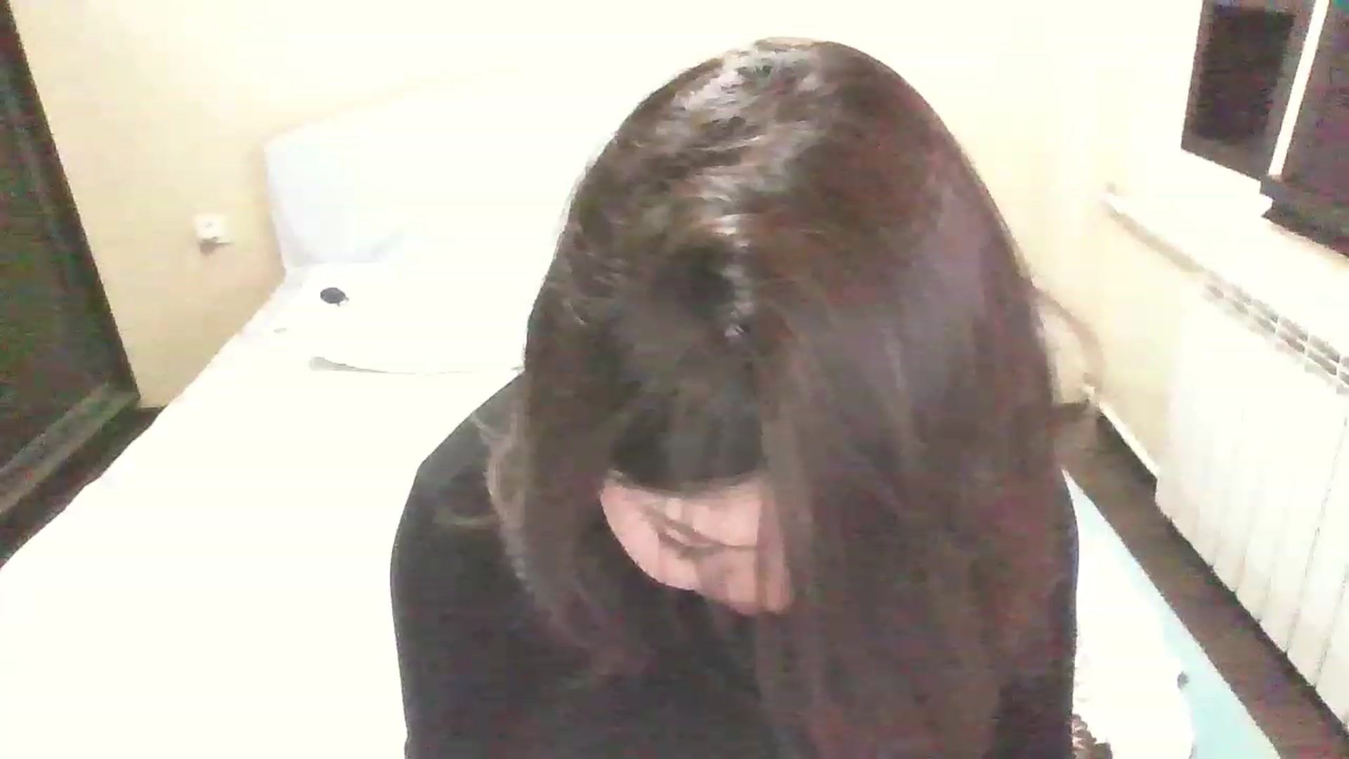 Gallery image thumbnail from MaiChubbyFace's myfreecams stream on, 05/01/2023, 07:28 image 15 of 20