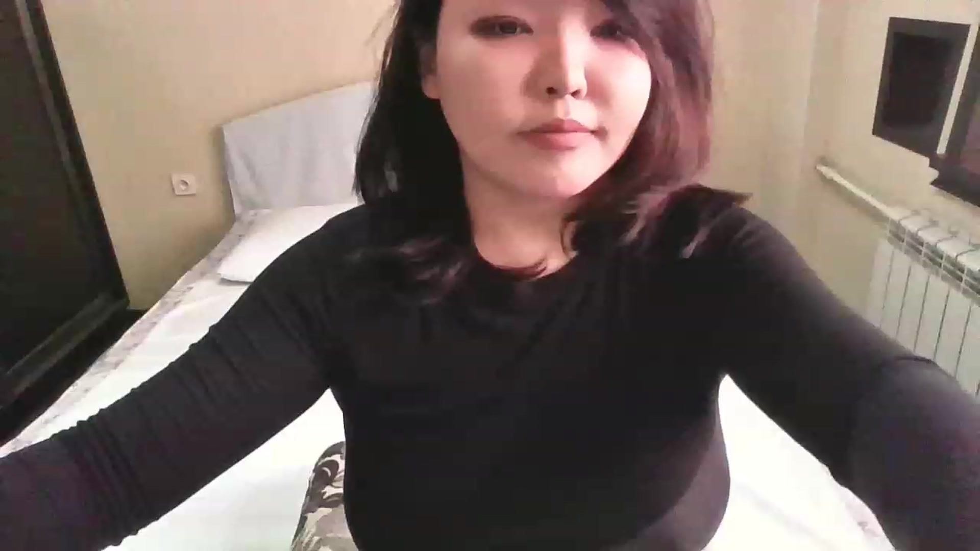 Gallery image thumbnail from MaiChubbyFace's myfreecams stream on, 05/10/2023, 03:00 image 16 of 20