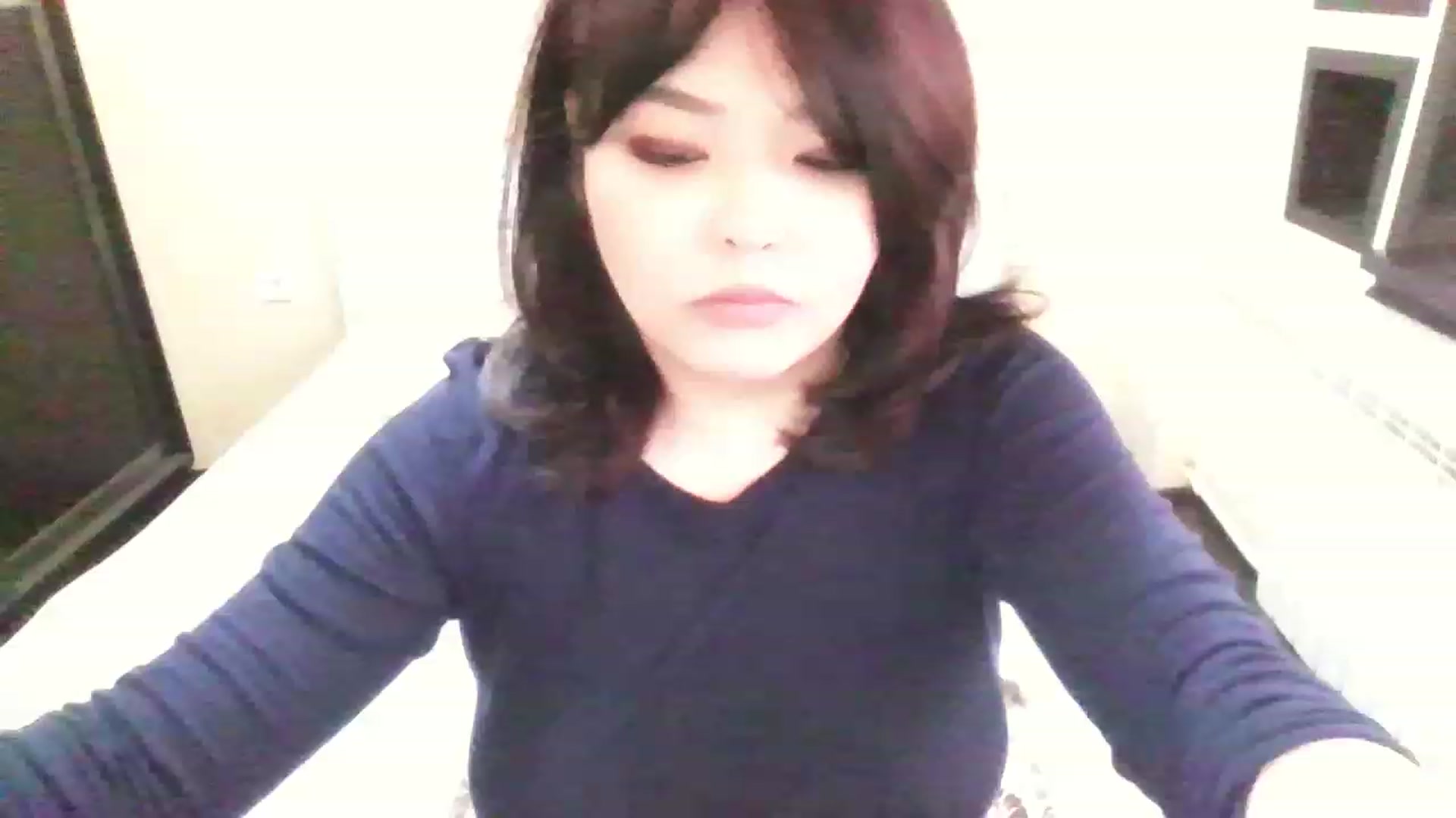 Gallery image thumbnail from MaiChubbyFace's myfreecams stream on, 05/12/2023, 03:30 image 1 of 20