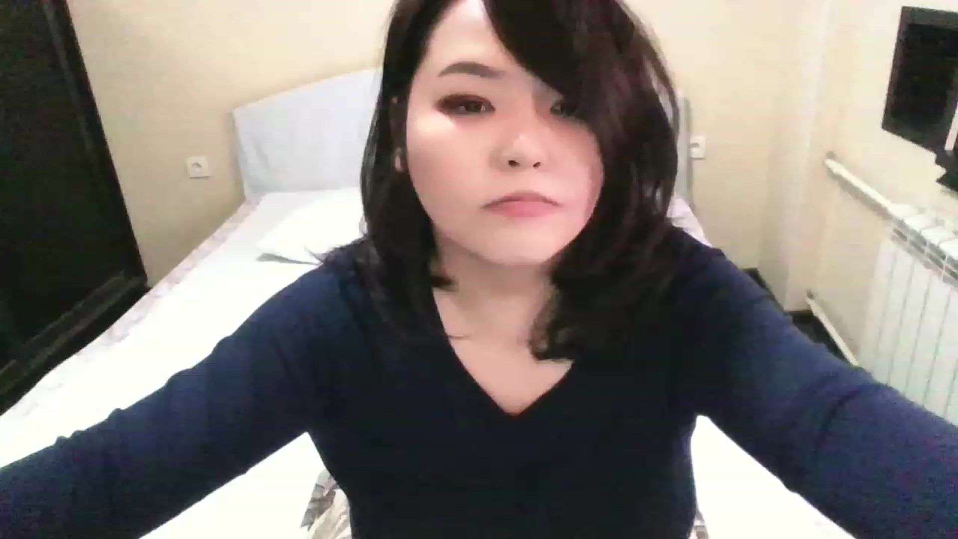Gallery image thumbnail from MaiChubbyFace's myfreecams stream on, 05/12/2023, 05:12 image 2 of 20