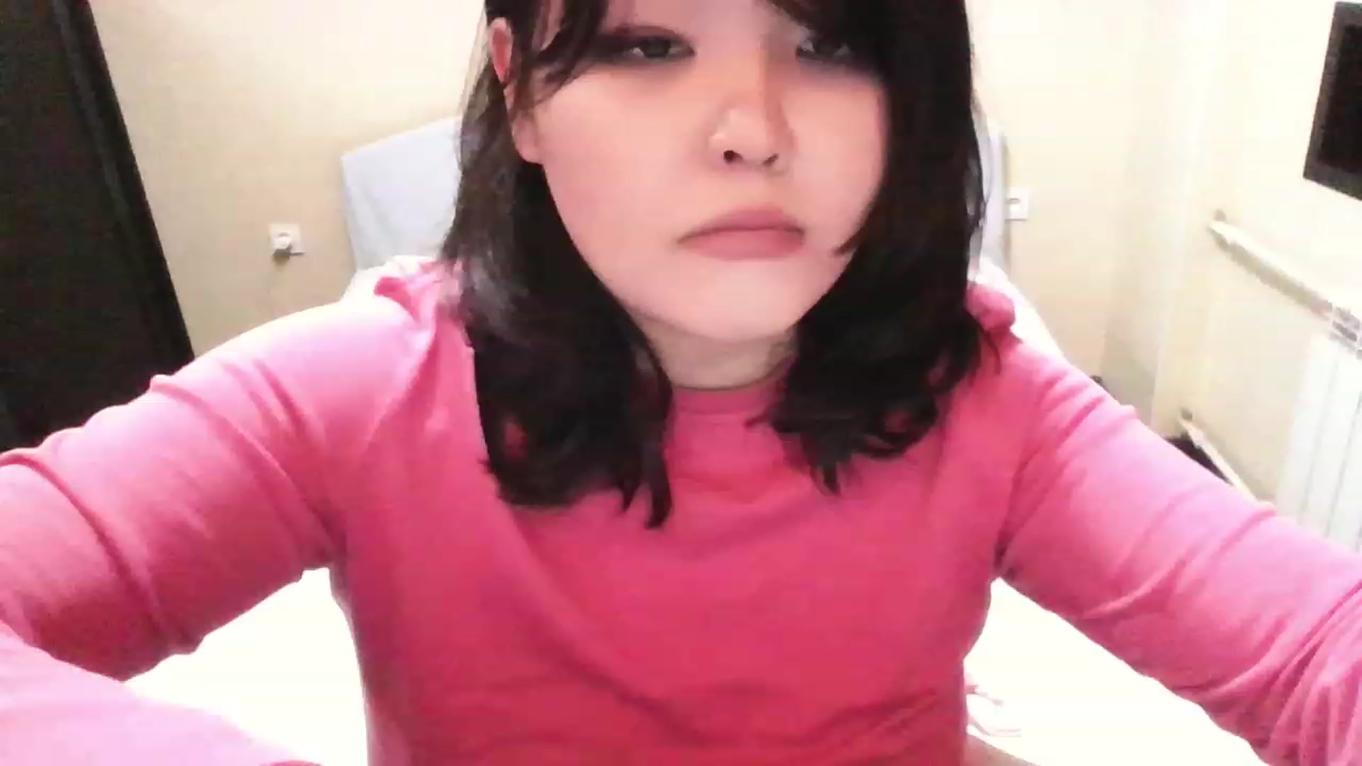 Gallery image thumbnail from MaiChubbyFace's myfreecams stream on, 05/14/2023, 20:53 image 10 of 20