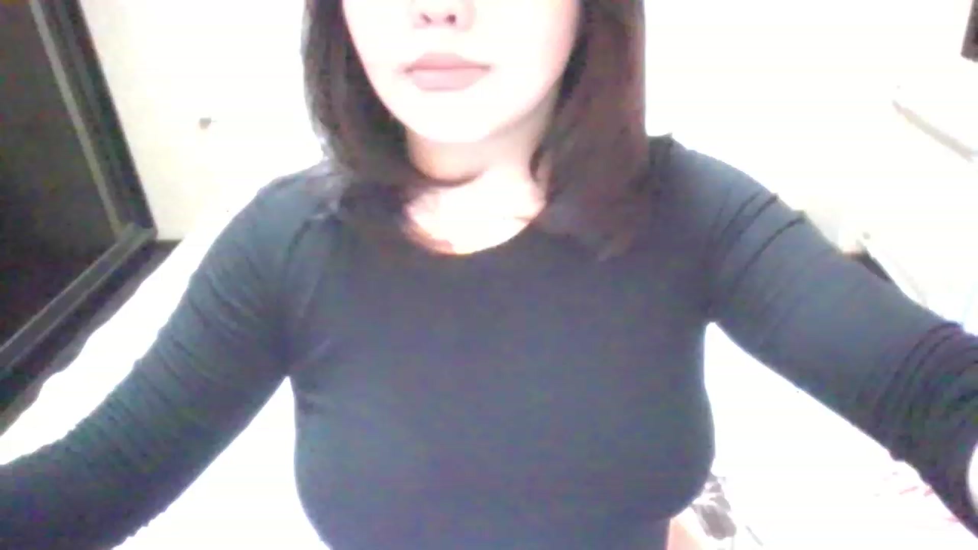 Gallery image thumbnail from MaiChubbyFace's myfreecams stream on, 05/15/2023, 24:13 image 1 of 20