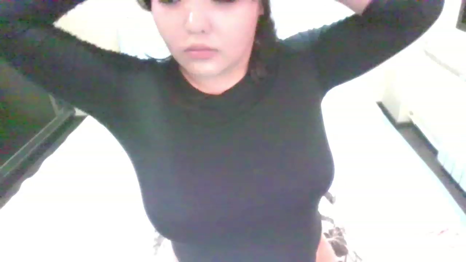 Gallery image thumbnail from MaiChubbyFace's myfreecams stream on, 05/15/2023, 24:13 image 5 of 20
