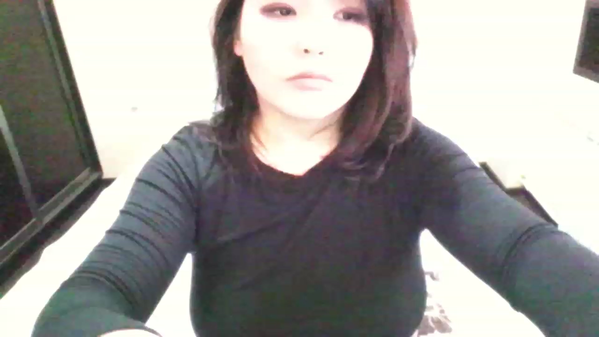 Gallery image thumbnail from MaiChubbyFace's myfreecams stream on, 05/15/2023, 06:37 image 3 of 20