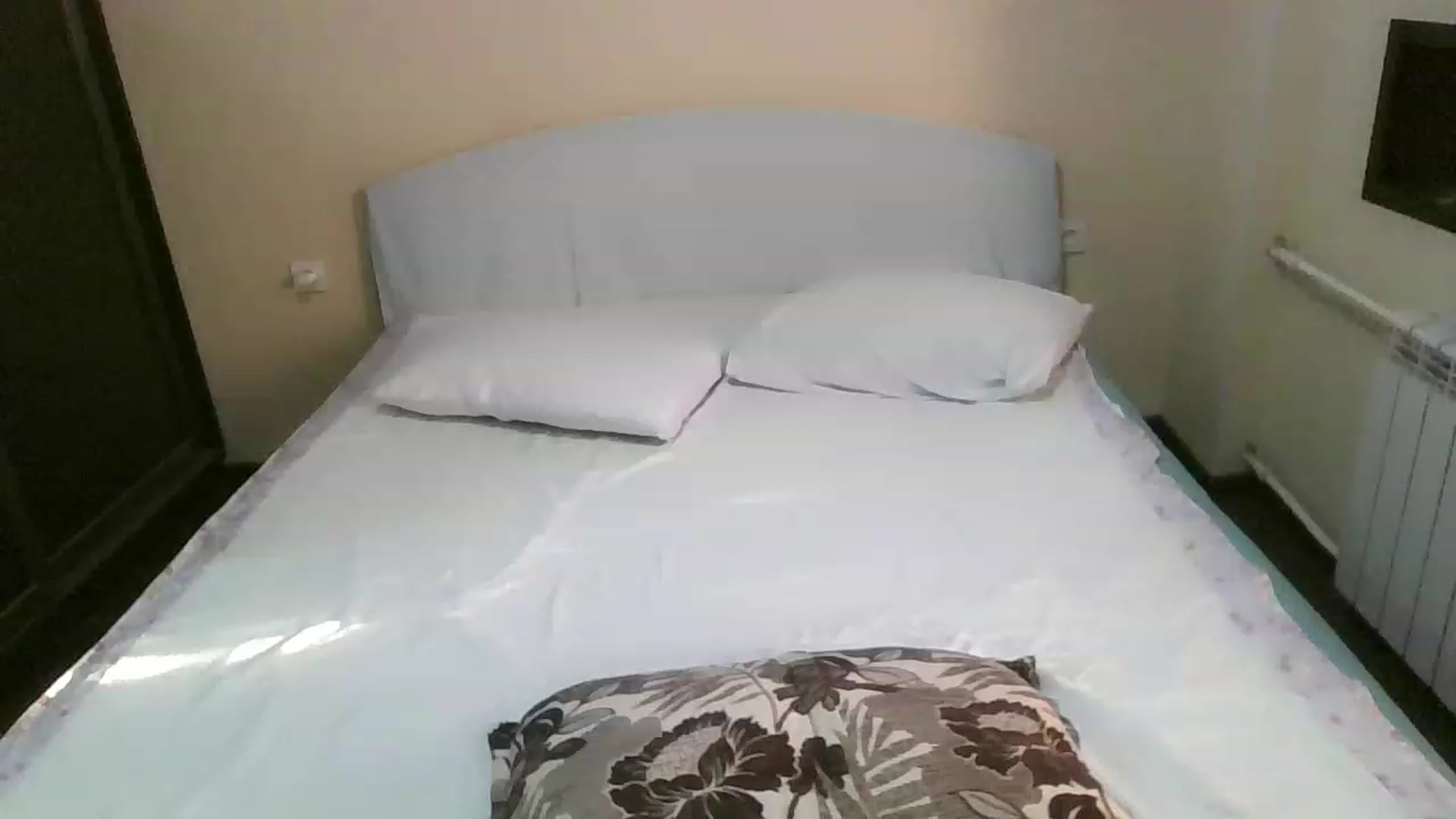 Gallery image thumbnail from MaiChubbyFace's myfreecams stream on, 05/16/2023, 01:03 image 6 of 20