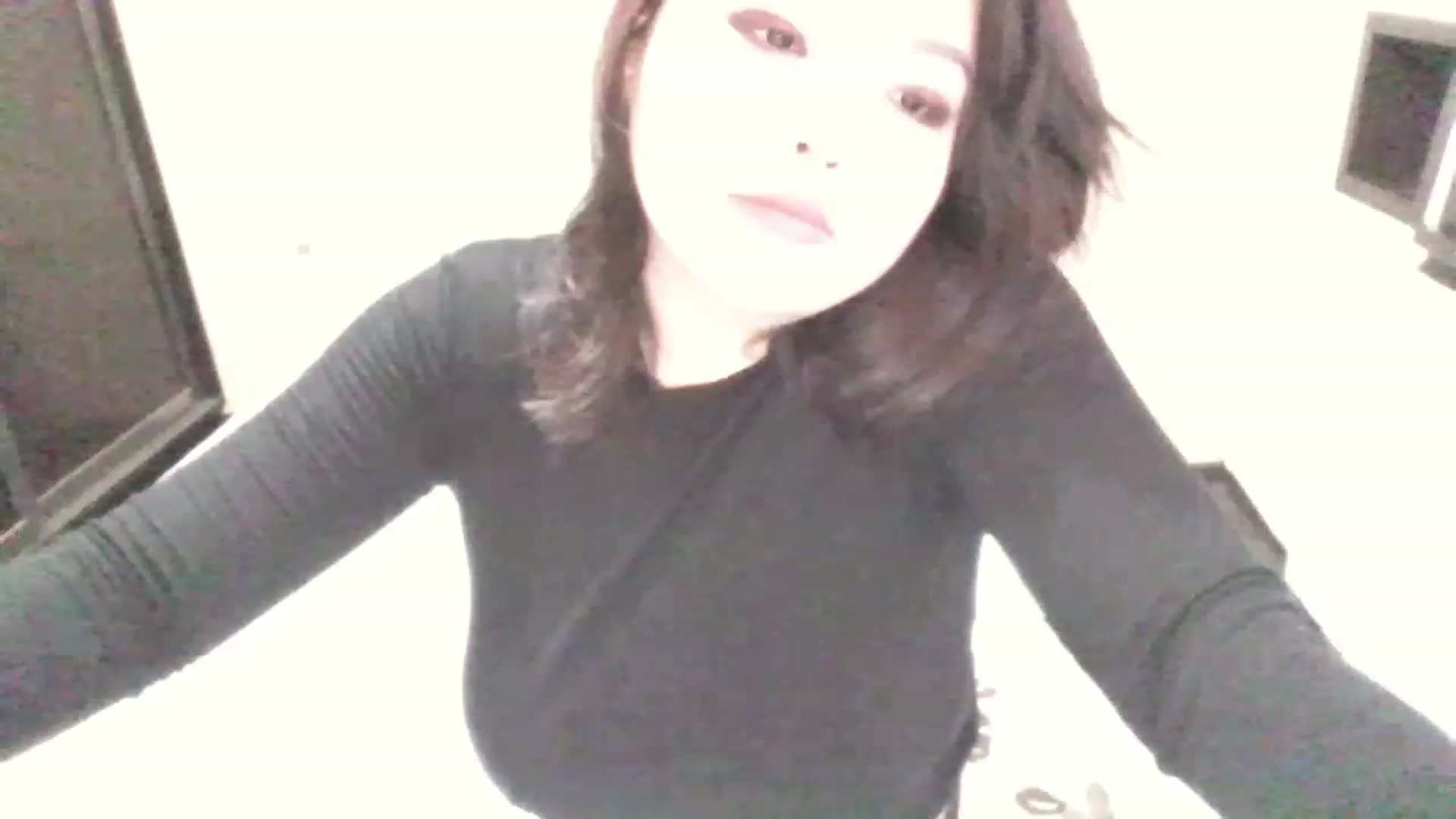 Gallery image thumbnail from MaiChubbyFace's myfreecams stream on, 05/21/2023, 11:09 image 19 of 20