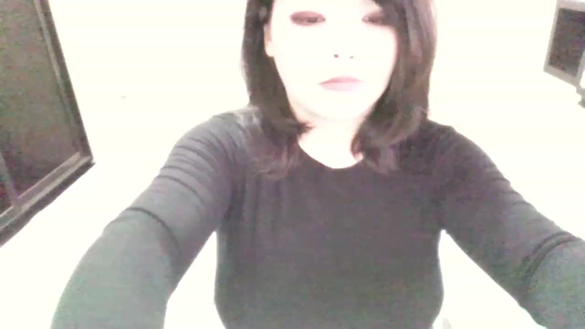 Gallery image thumbnail from MaiChubbyFace's myfreecams stream on, 05/21/2023, 11:09 image 9 of 20