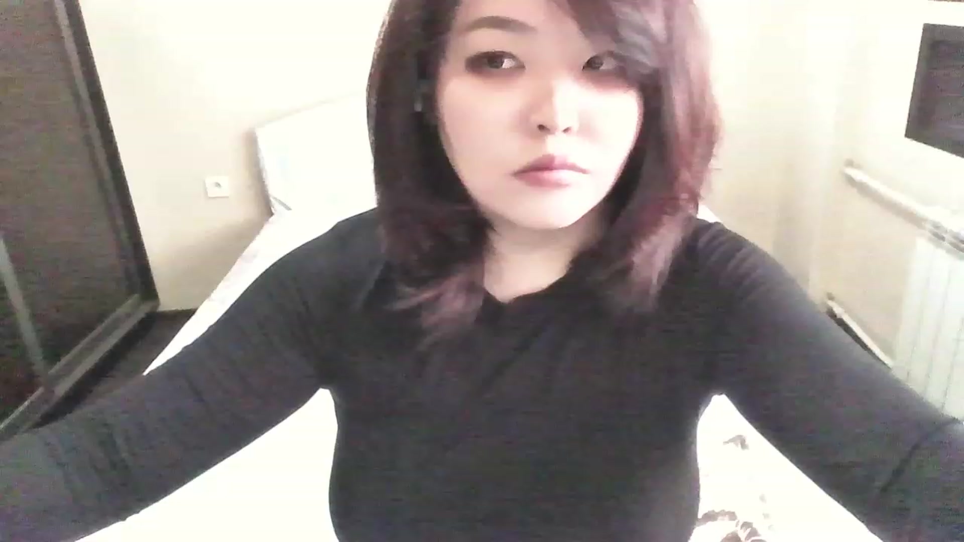 Gallery image thumbnail from MaiChubbyFace's myfreecams stream on, 05/26/2023, 04:54 image 1 of 20