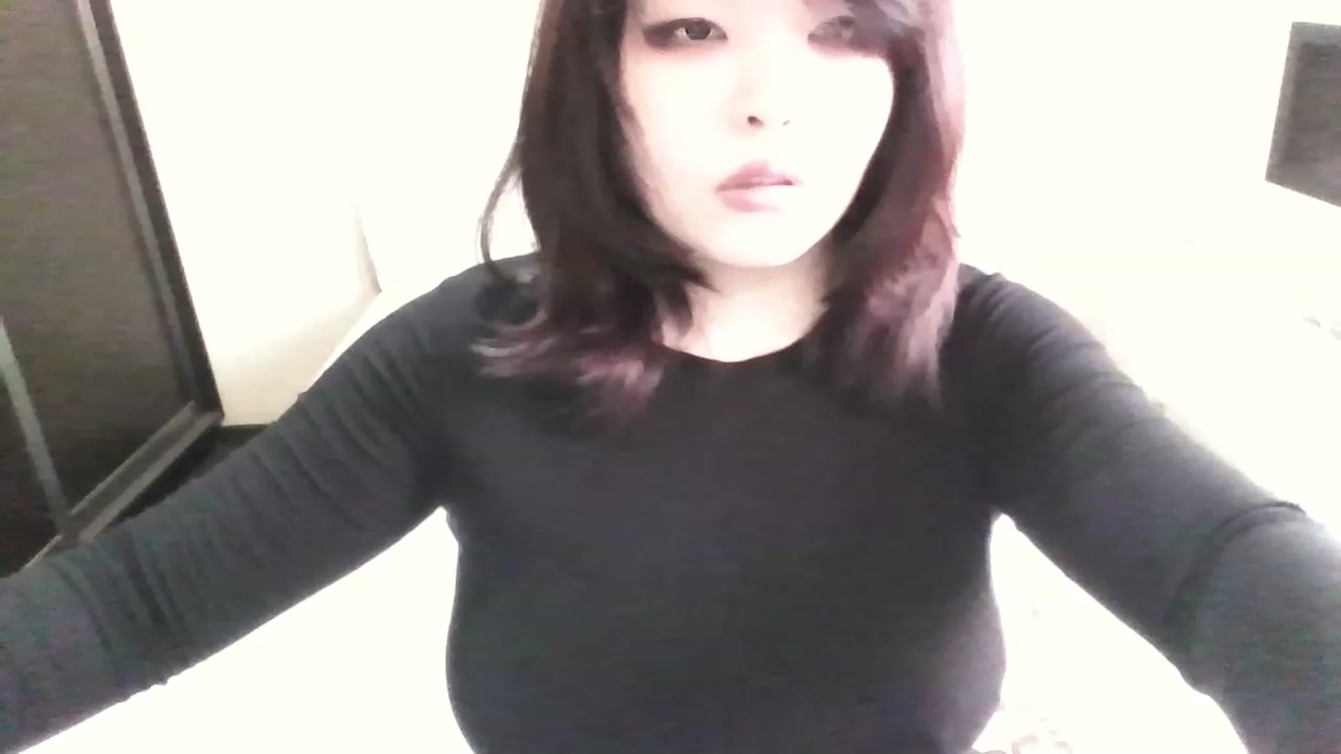 Gallery image thumbnail from MaiChubbyFace's myfreecams stream on, 05/26/2023, 04:54 image 3 of 20