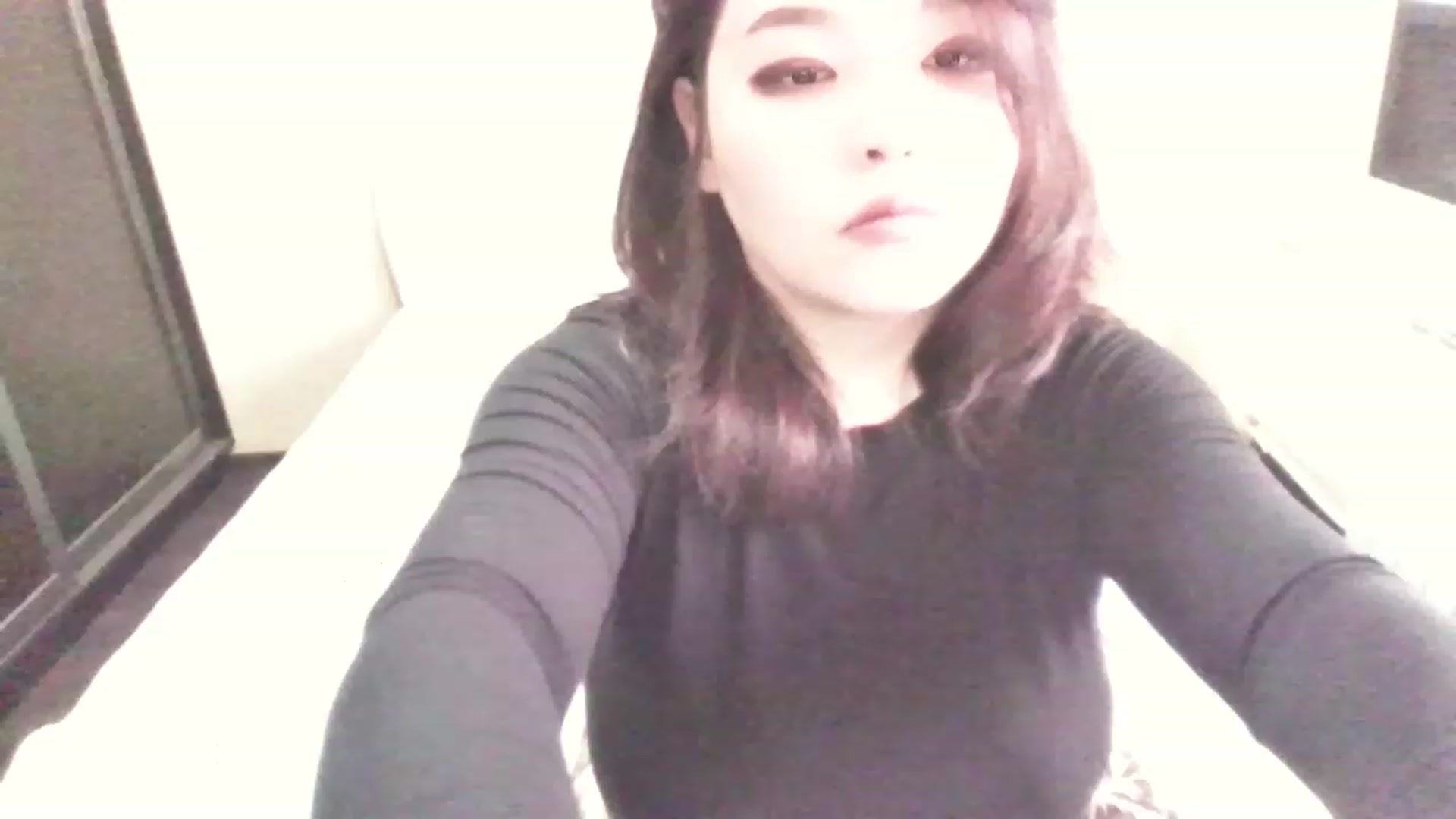 Gallery image thumbnail from MaiChubbyFace's myfreecams stream on, 05/26/2023, 04:54 image 15 of 20