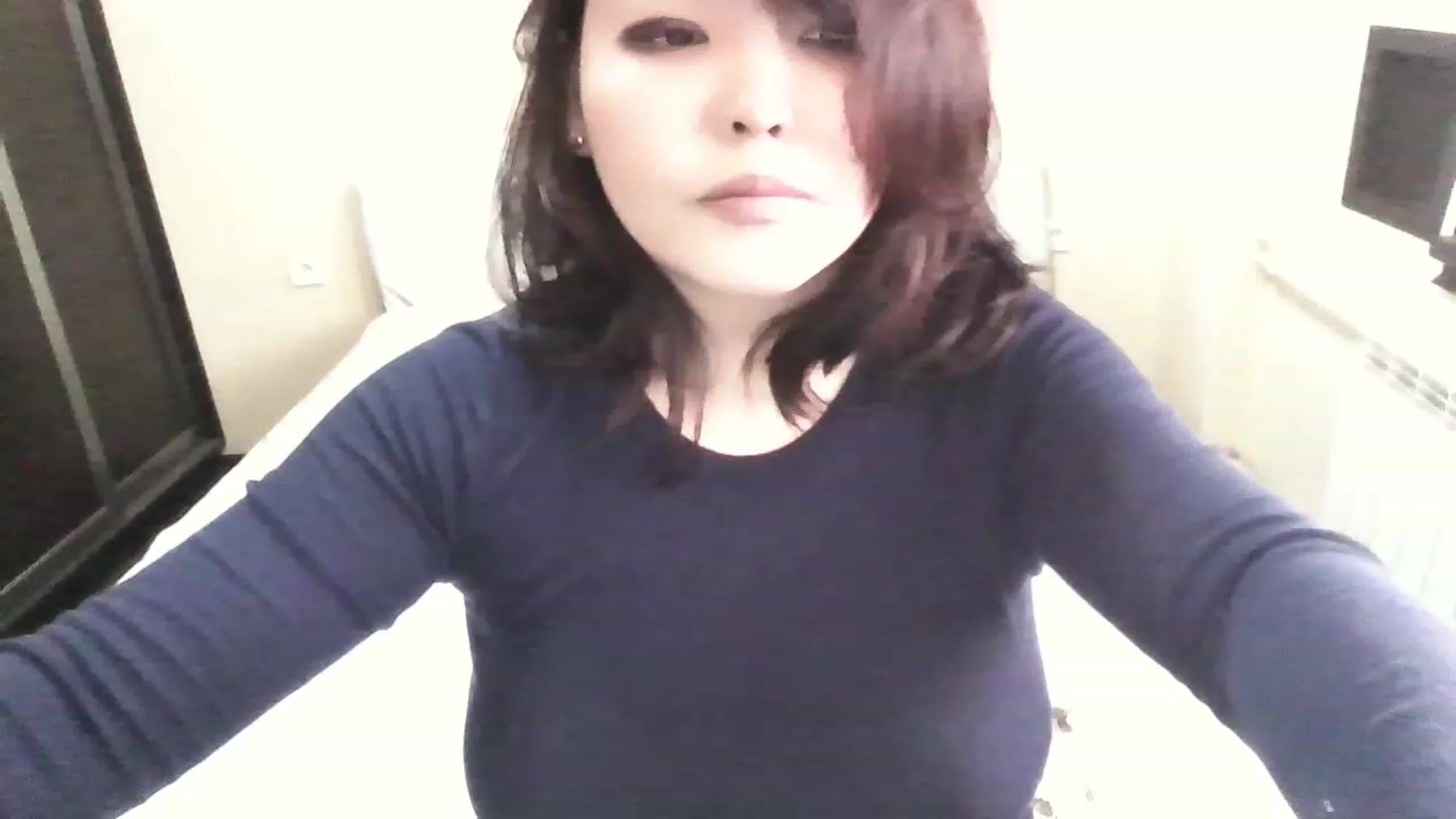Gallery image thumbnail from MaiChubbyFace's myfreecams stream on, 05/27/2023, 05:35 image 14 of 20
