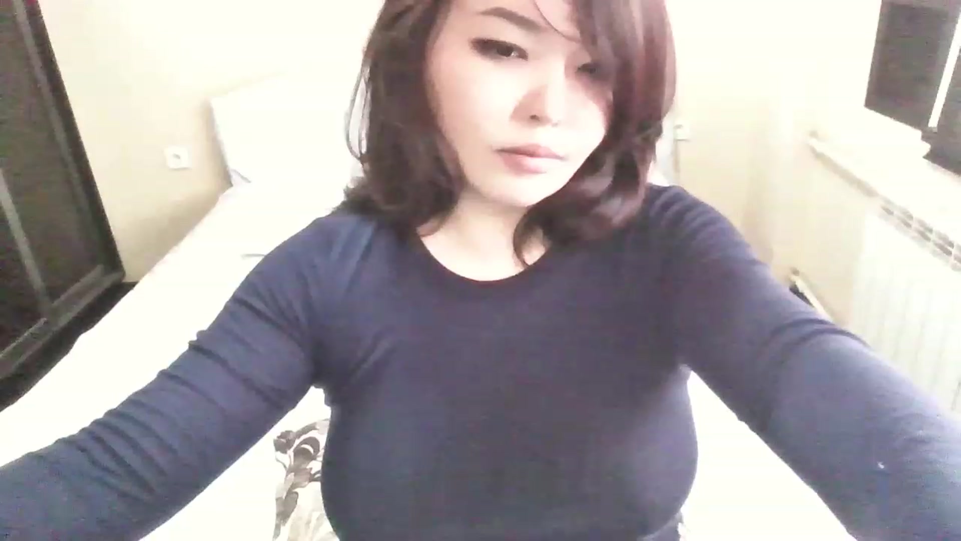 Gallery image thumbnail from MaiChubbyFace's myfreecams stream on, 05/27/2023, 05:35 image 10 of 20