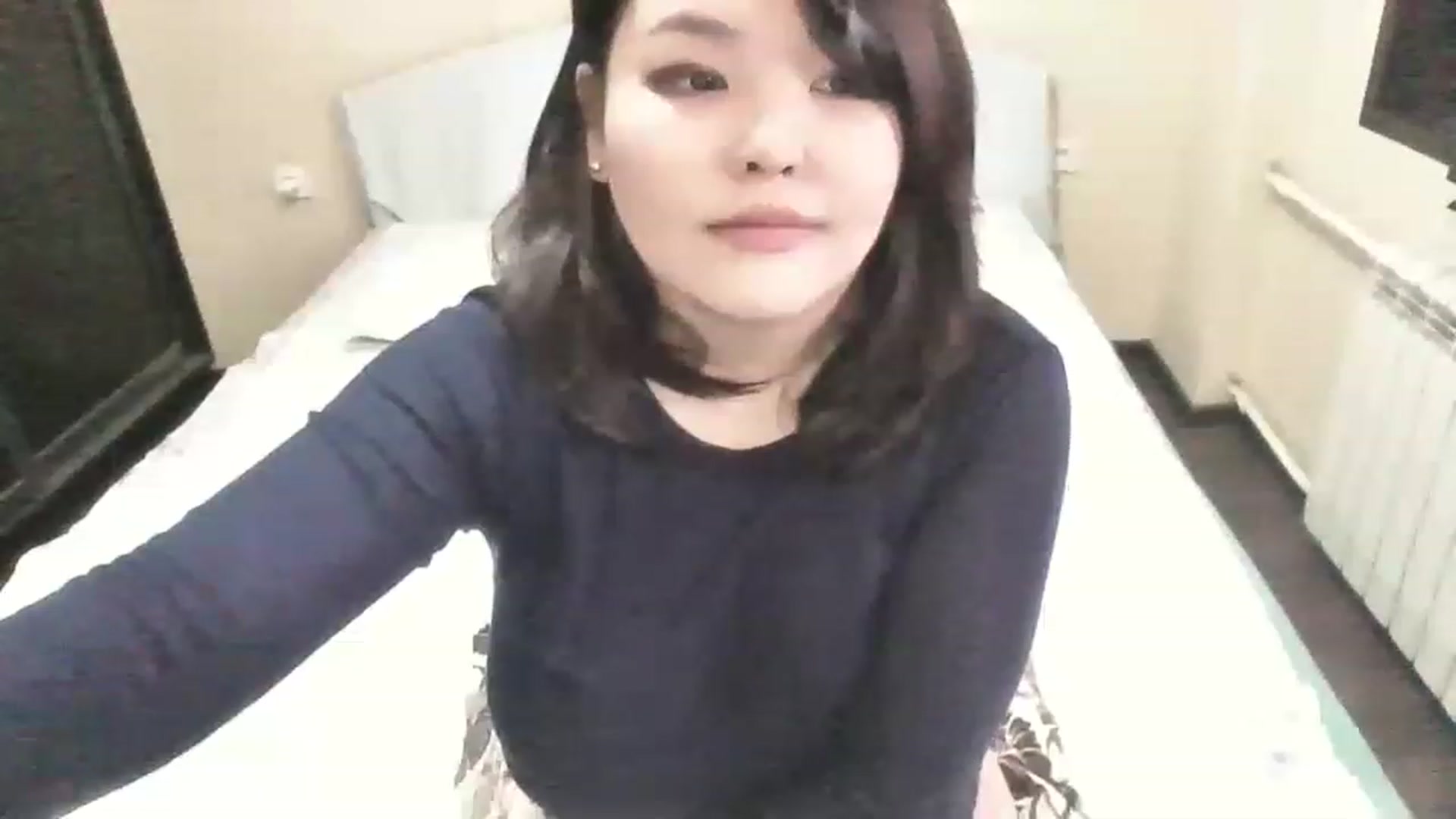 Gallery image thumbnail from MaiChubbyFace's myfreecams stream on, 05/28/2023, 05:55 image 11 of 20