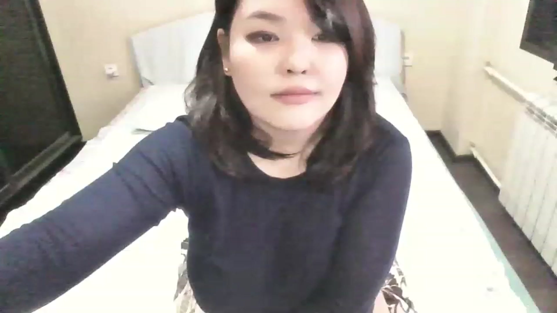 Gallery image thumbnail from MaiChubbyFace's myfreecams stream on, 05/28/2023, 05:55 image 12 of 20