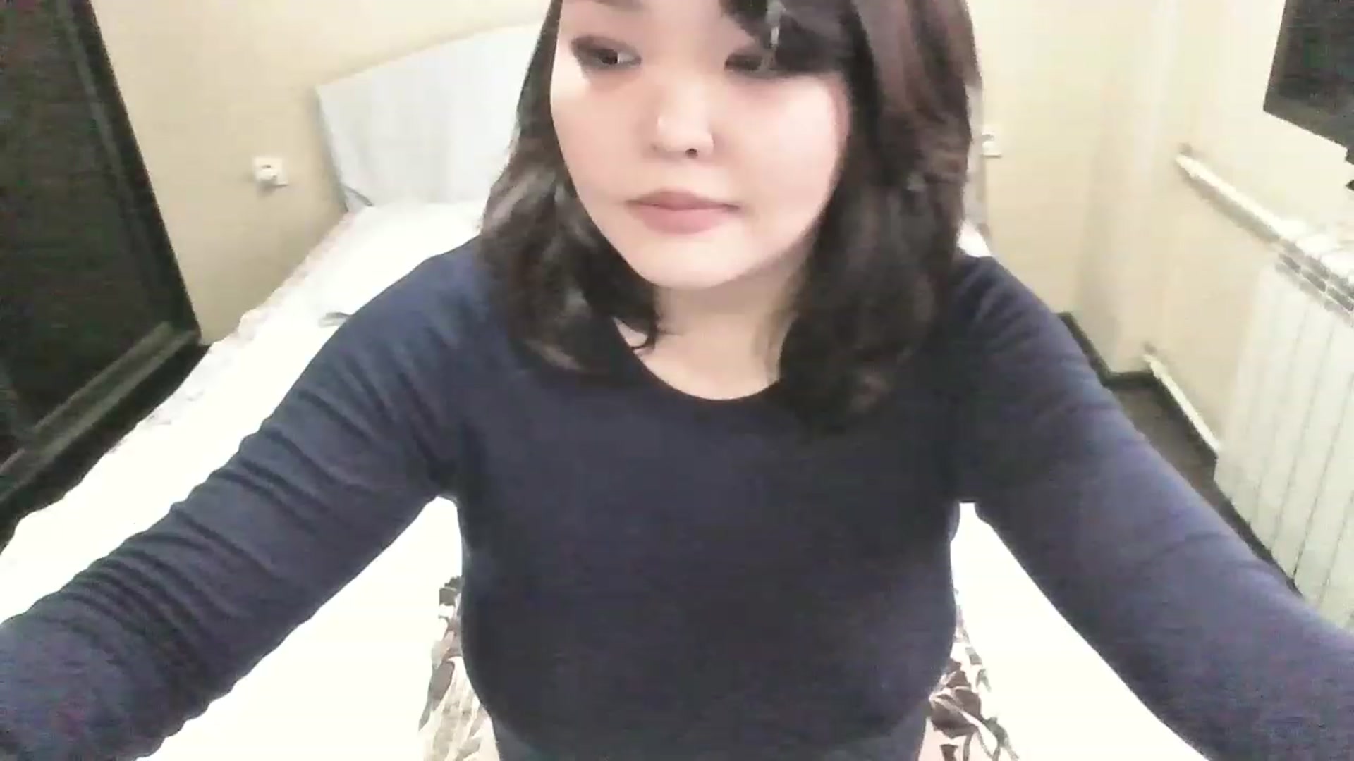Gallery image thumbnail from MaiChubbyFace's myfreecams stream on, 05/28/2023, 05:55 image 6 of 20