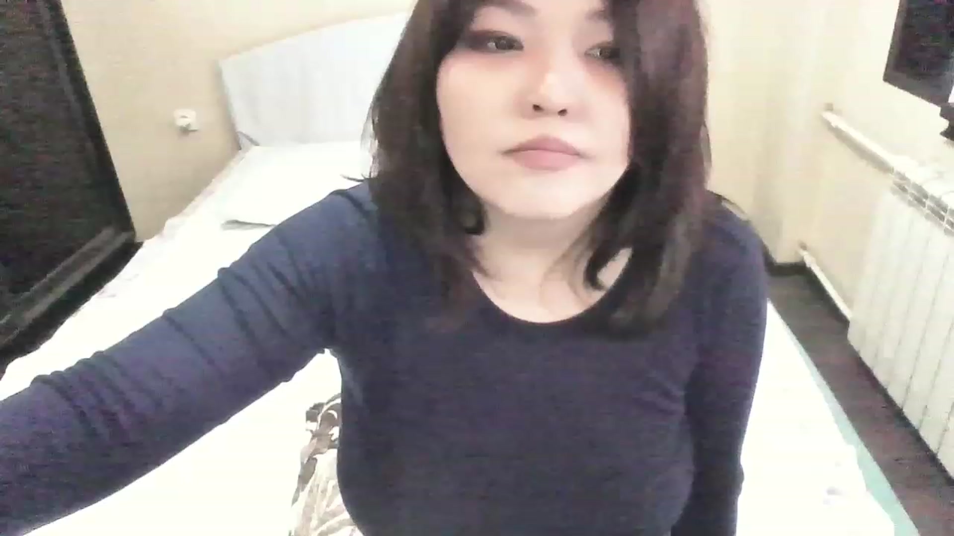 Gallery image thumbnail from MaiChubbyFace's myfreecams stream on, 05/28/2023, 06:17 image 16 of 20