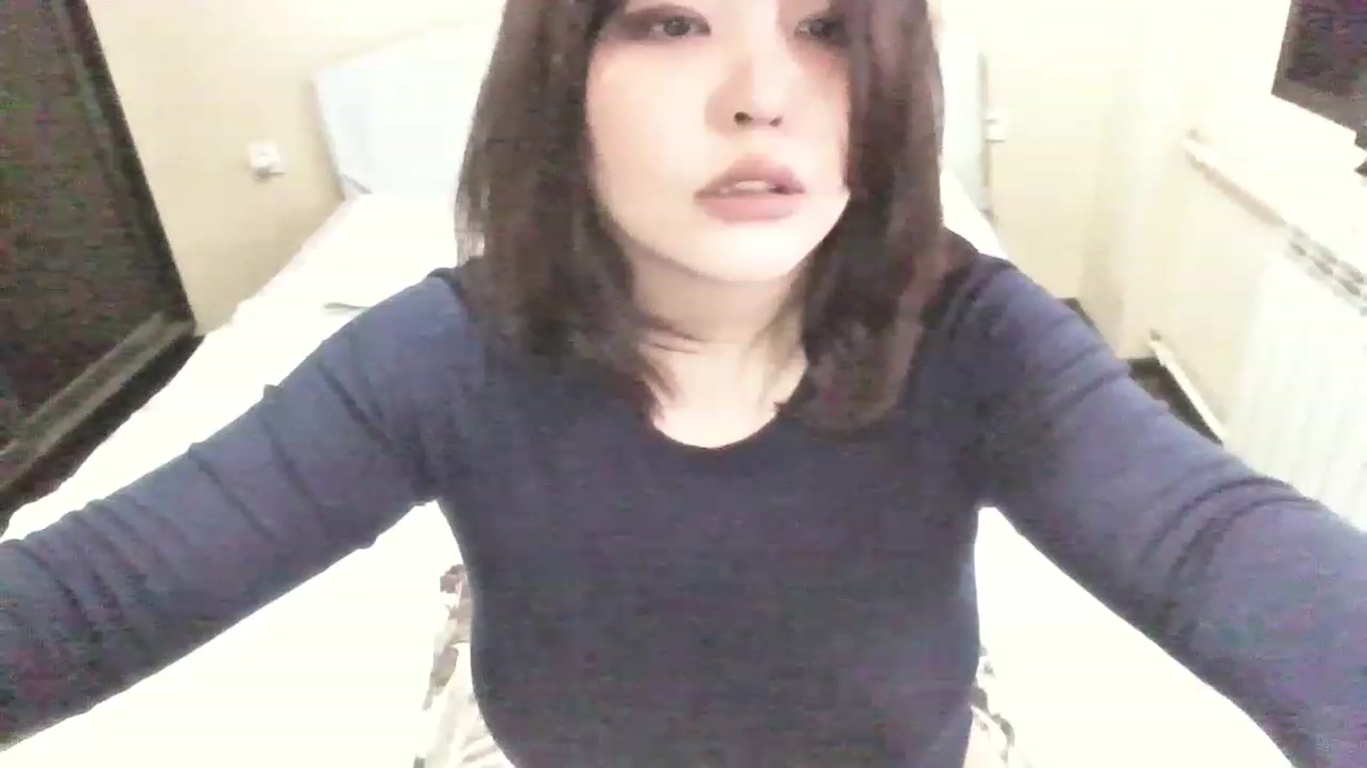 Gallery image thumbnail from MaiChubbyFace's myfreecams stream on, 05/28/2023, 06:17 image 7 of 20