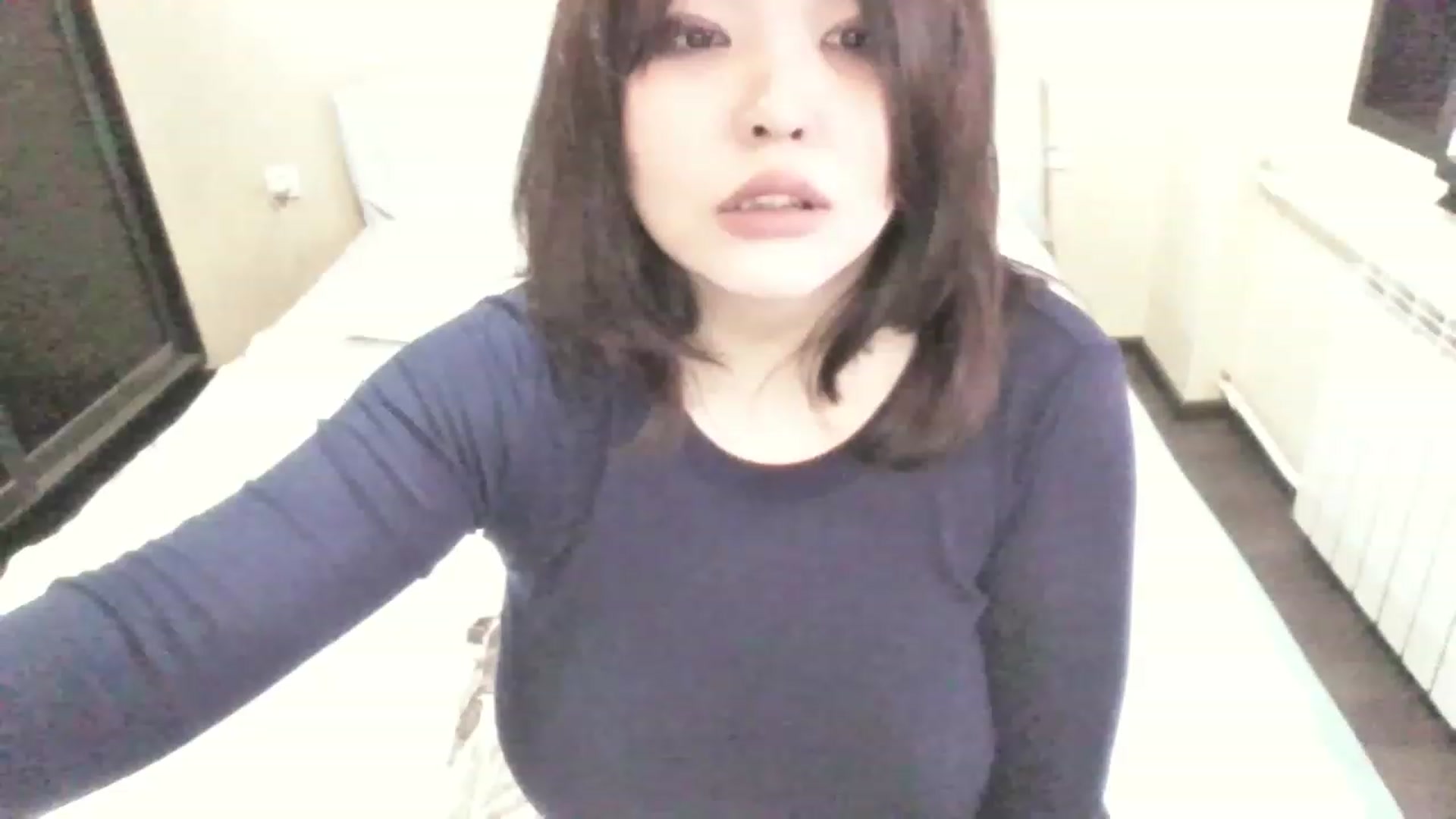 Gallery image thumbnail from MaiChubbyFace's myfreecams stream on, 05/28/2023, 06:17 image 18 of 20