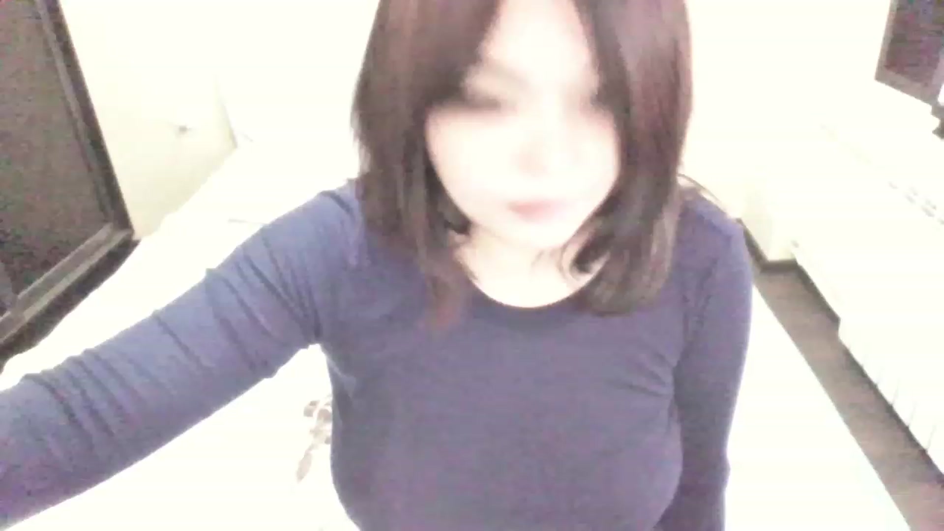 Gallery image thumbnail from MaiChubbyFace's myfreecams stream on, 05/28/2023, 06:17 image 17 of 20