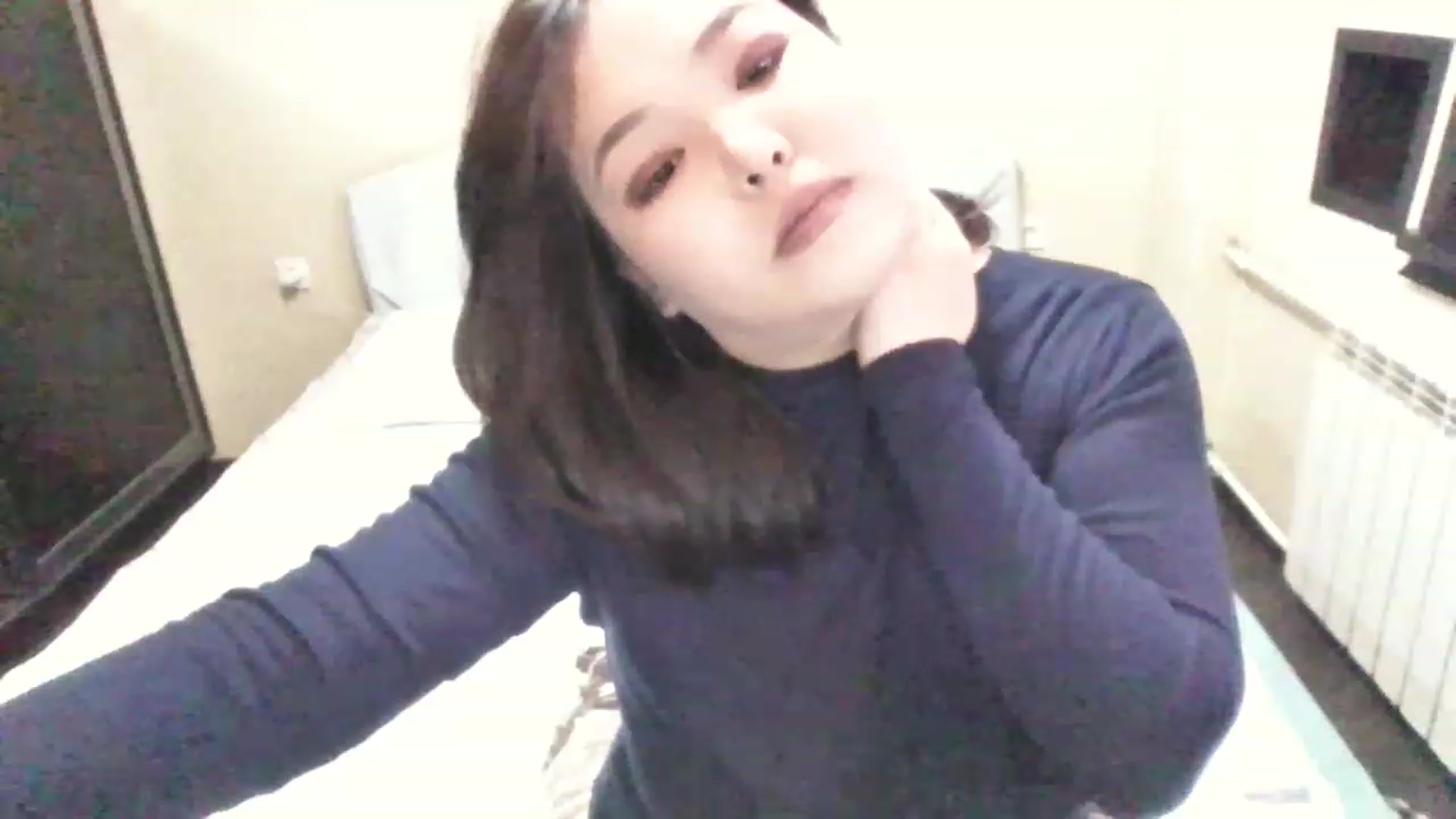 Gallery image thumbnail from MaiChubbyFace's myfreecams stream on, 05/29/2023, 07:32 image 10 of 20