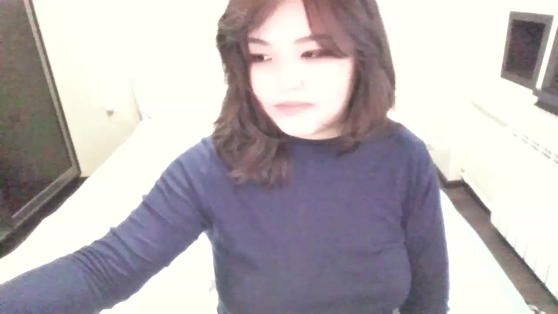 Gallery image thumbnail from MaiChubbyFace's myfreecams stream on, 05/29/2023, 07:32 image 11 of 20