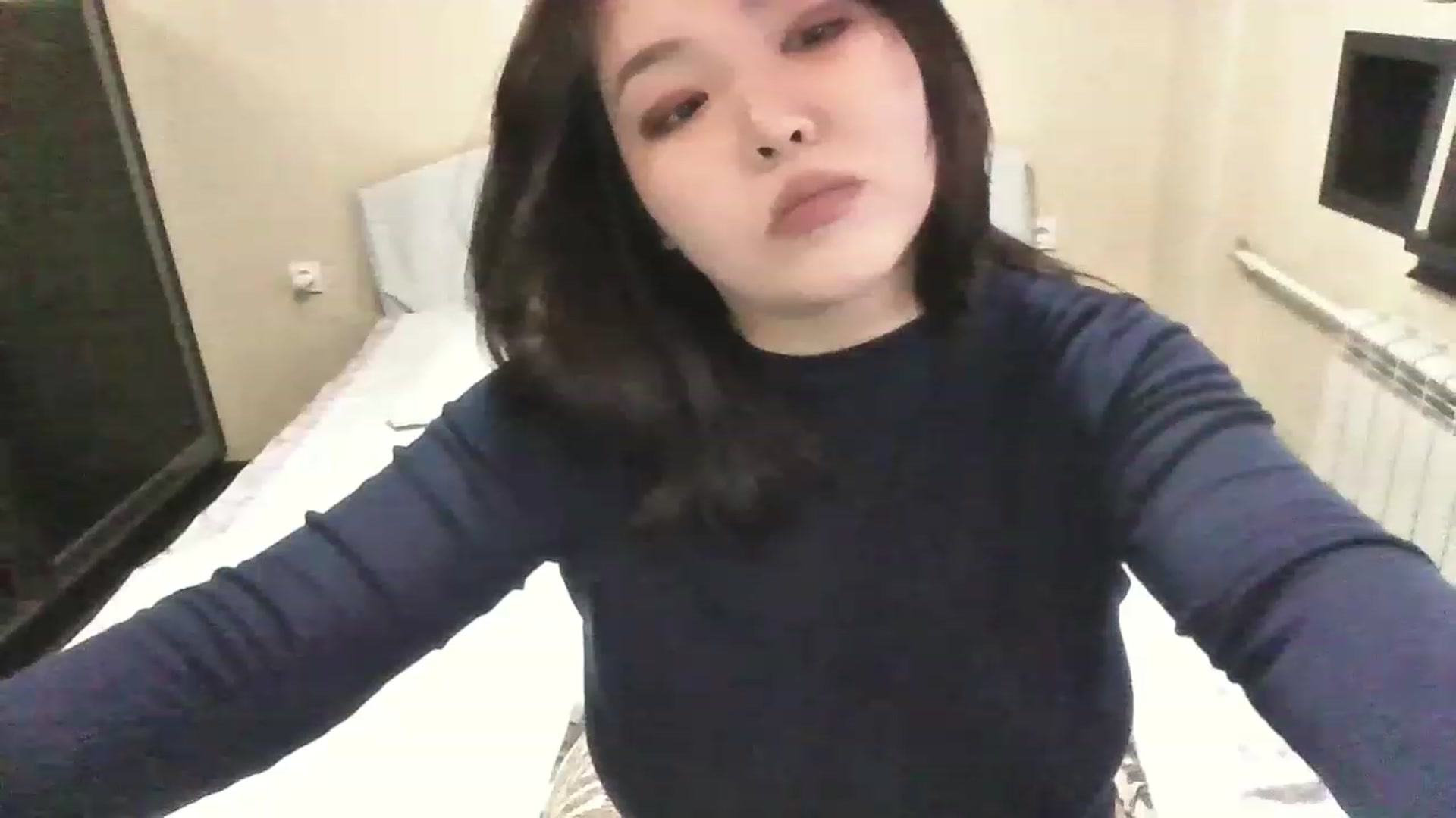 Gallery image thumbnail from MaiChubbyFace's myfreecams stream on, 05/29/2023, 07:32 image 2 of 20