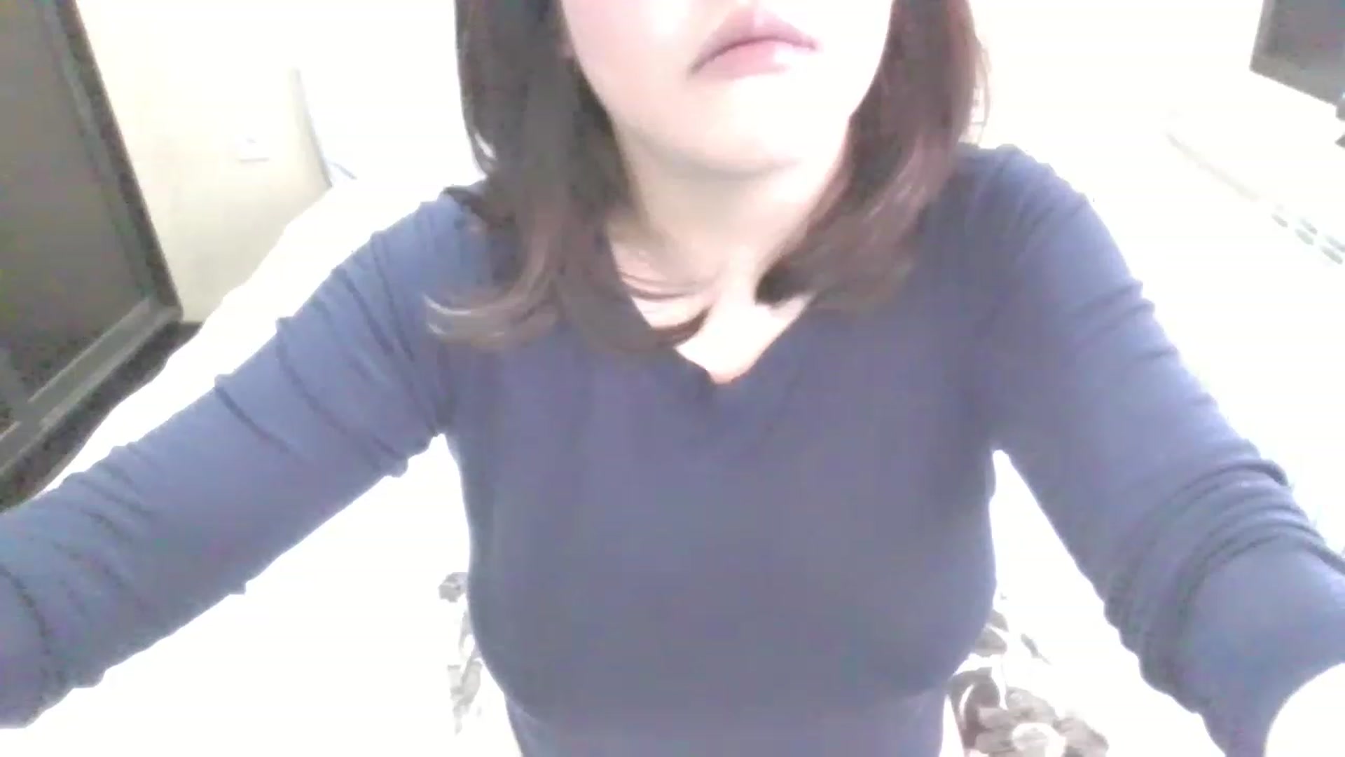 Gallery image thumbnail from MaiChubbyFace's myfreecams stream on, 05/31/2023, 05:55 image 12 of 20