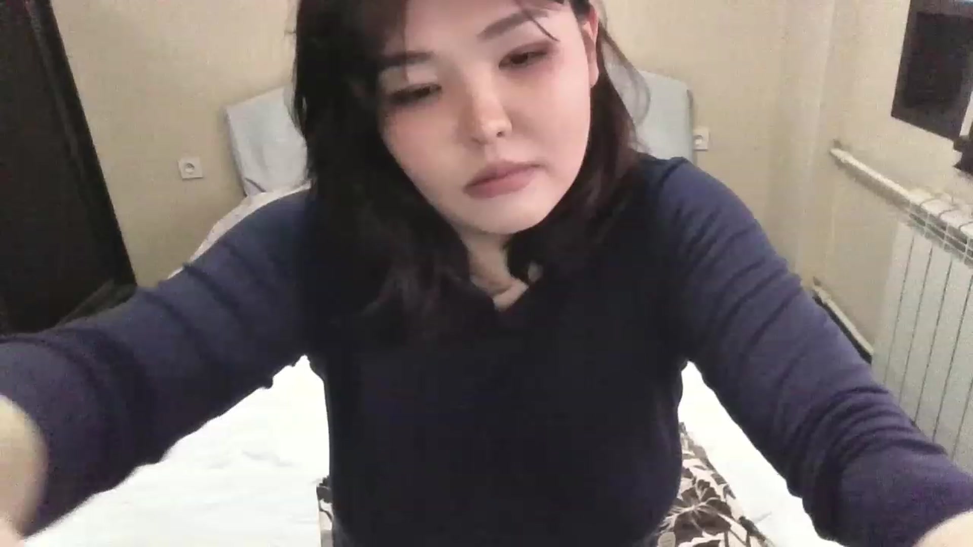 Gallery image thumbnail from MaiChubbyFace's myfreecams stream on, 05/31/2023, 05:55 image 9 of 20