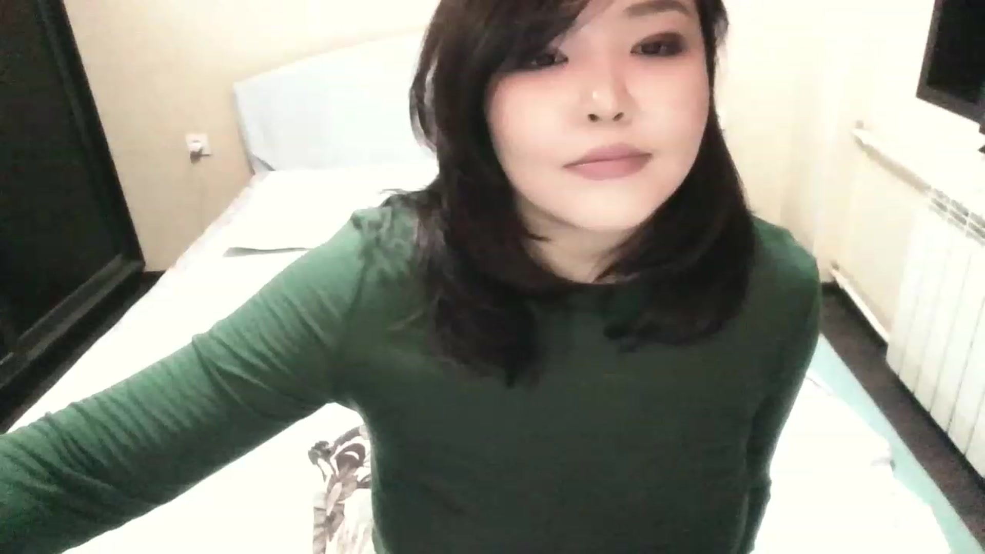 Gallery image thumbnail from MaiChubbyFace's myfreecams stream on, 06/03/2023, 15:09 image 20 of 20