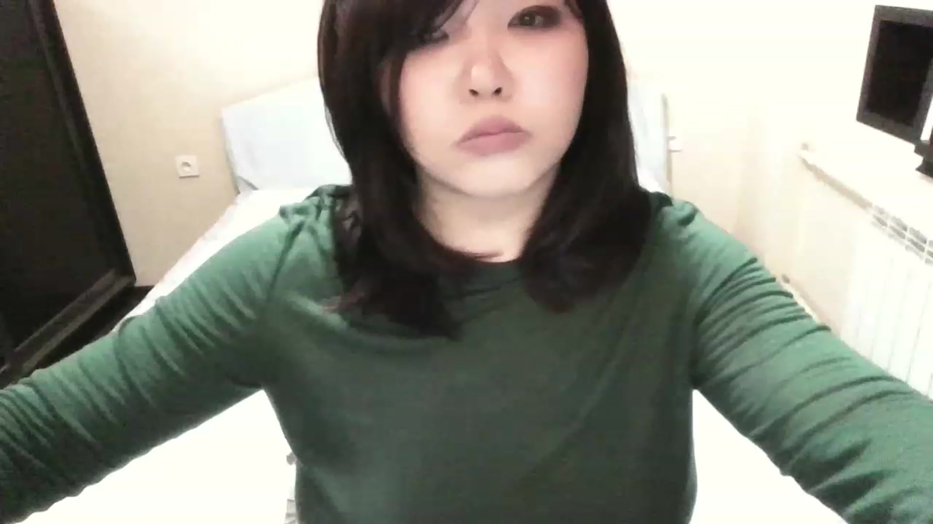 Gallery image thumbnail from MaiChubbyFace's myfreecams stream on, 06/03/2023, 17:11 image 18 of 20