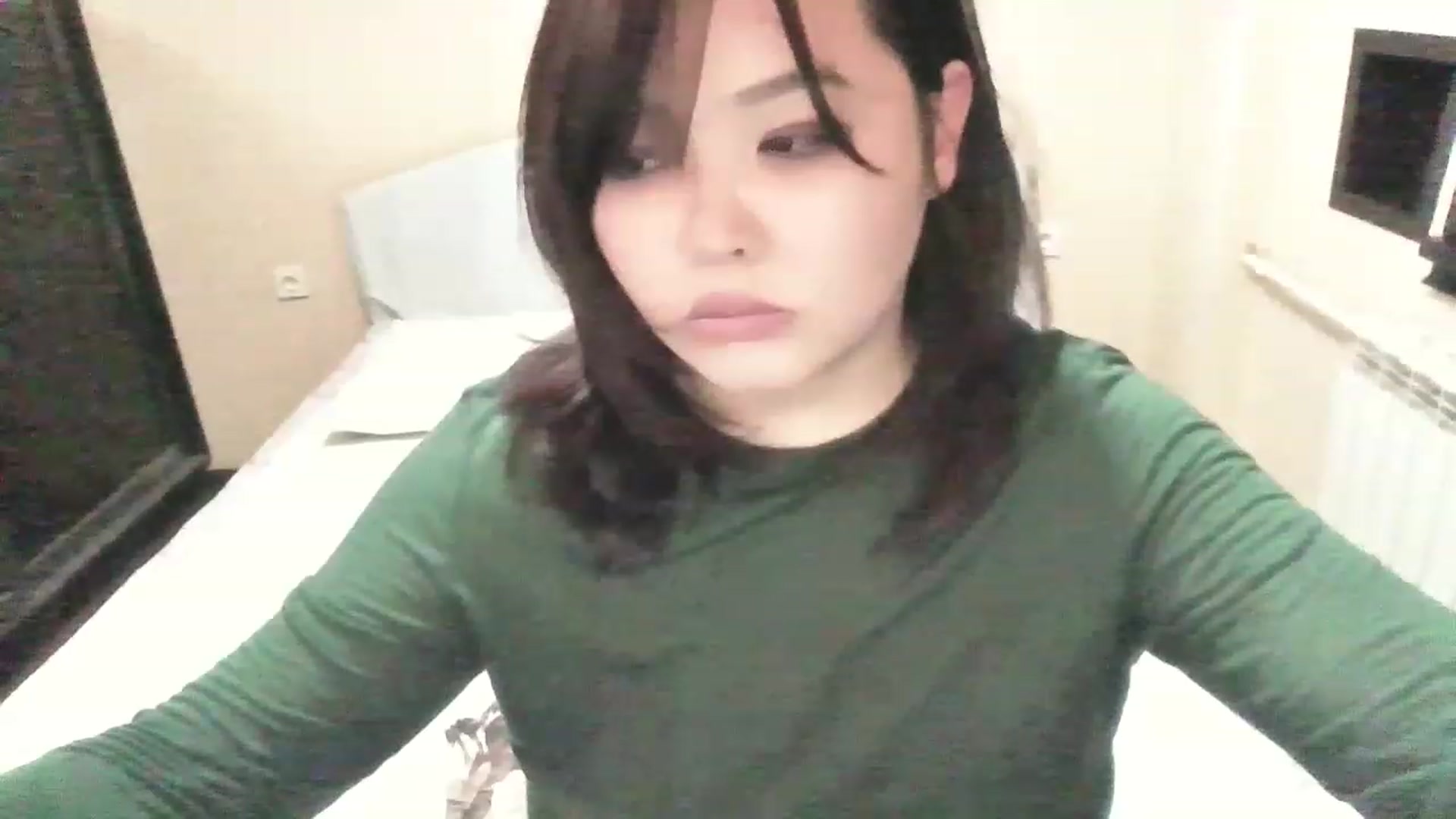 Gallery image thumbnail from MaiChubbyFace's myfreecams stream on, 06/03/2023, 17:11 image 3 of 20