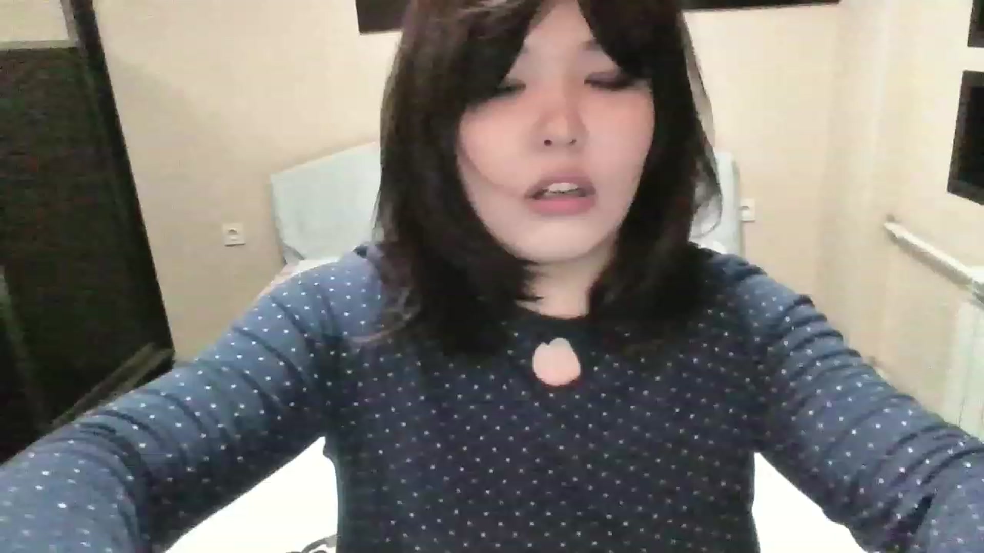 Gallery image thumbnail from MaiChubbyFace's myfreecams stream on, 06/04/2023, 17:00 image 5 of 20