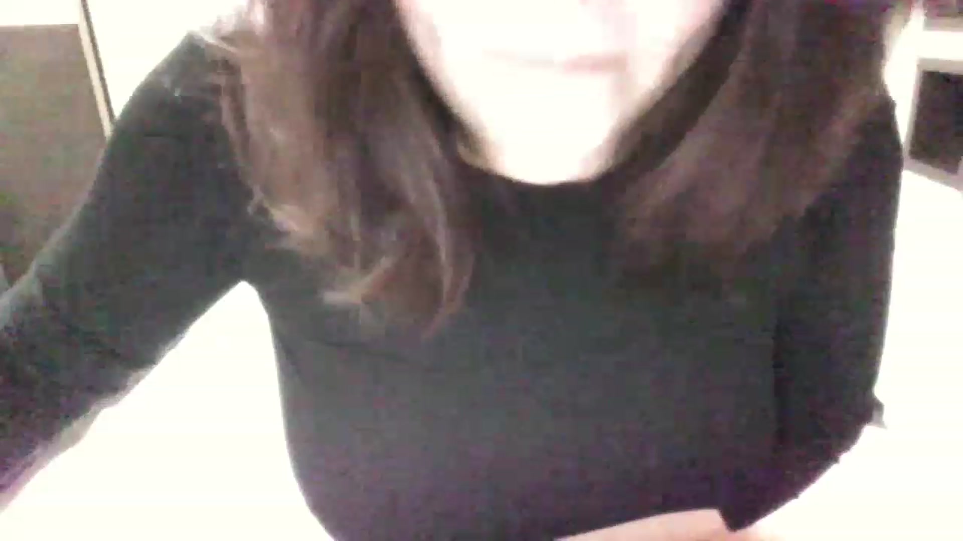 Gallery image thumbnail from MaiChubbyFace's myfreecams stream on, 06/11/2023, 17:02 image 4 of 20