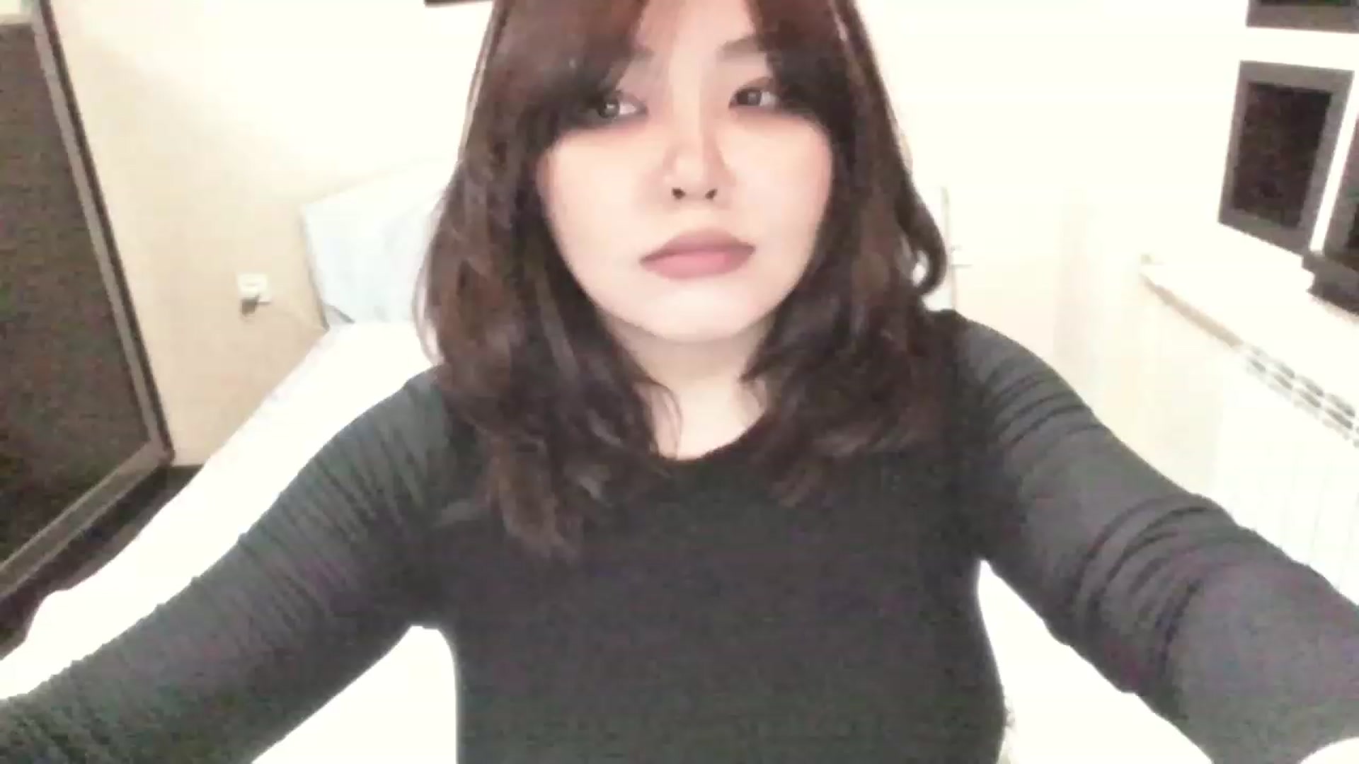 Gallery image thumbnail from MaiChubbyFace's myfreecams stream on, 06/11/2023, 18:46 image 11 of 20