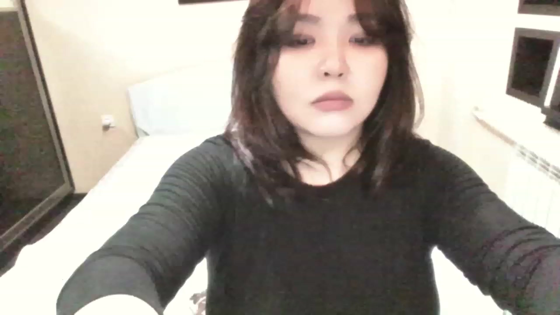 Gallery image thumbnail from MaiChubbyFace's myfreecams stream on, 06/11/2023, 18:46 image 16 of 20