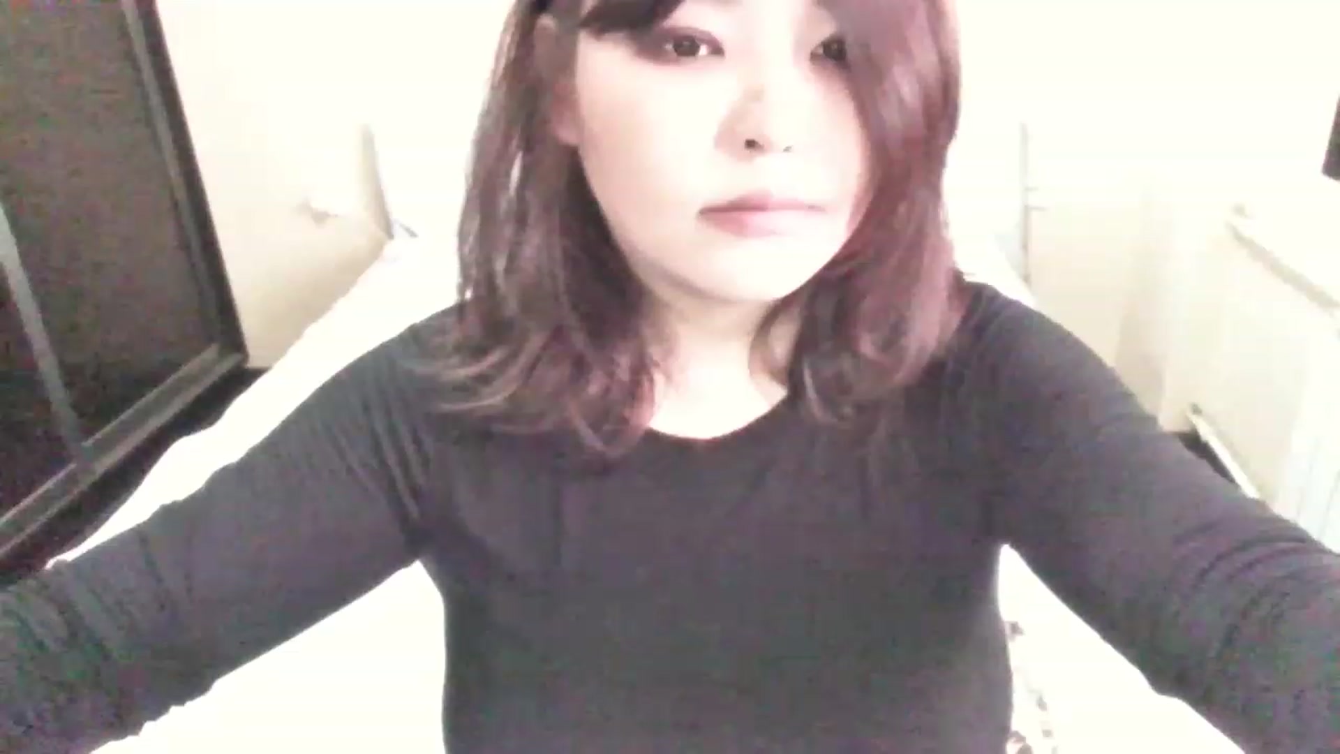 Gallery image thumbnail from MaiChubbyFace's myfreecams stream on, 06/12/2023, 04:48 image 6 of 20