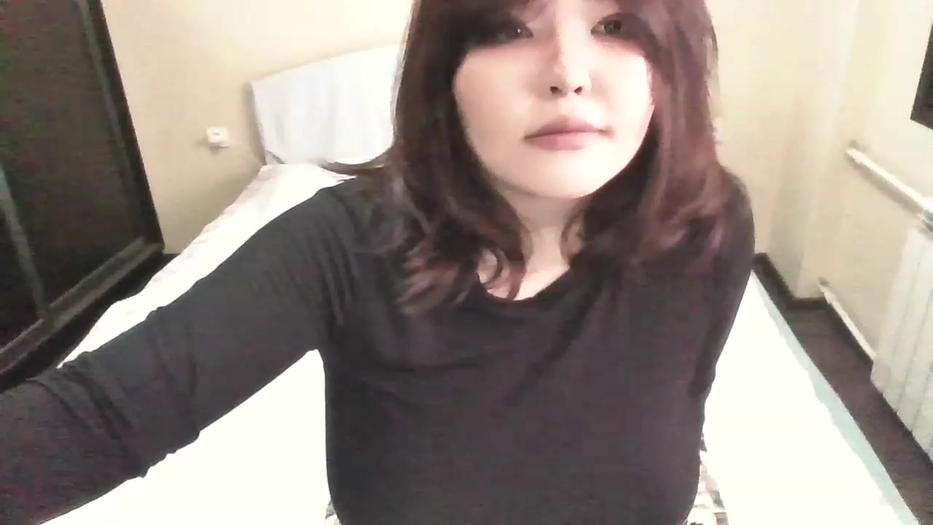 Gallery image thumbnail from MaiChubbyFace's myfreecams stream on, 06/12/2023, 04:48 image 19 of 20