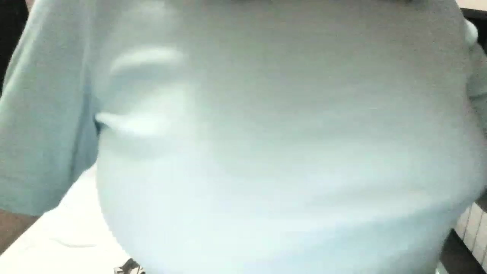 Gallery image thumbnail from MaiChubbyFace's myfreecams stream on, 06/15/2023, 16:39 image 12 of 20