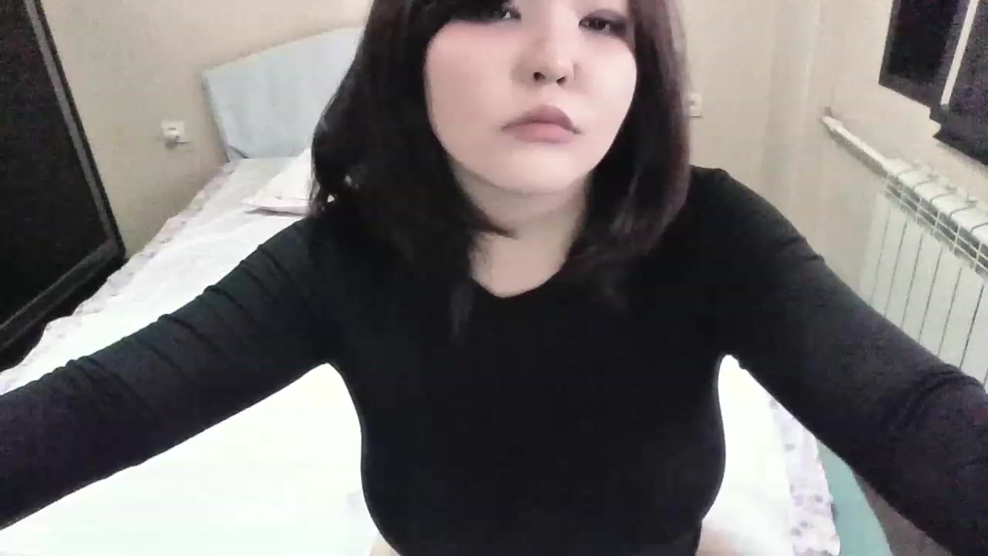 Gallery image thumbnail from MaiChubbyFace's myfreecams stream on, 06/19/2023, 06:24 image 14 of 20