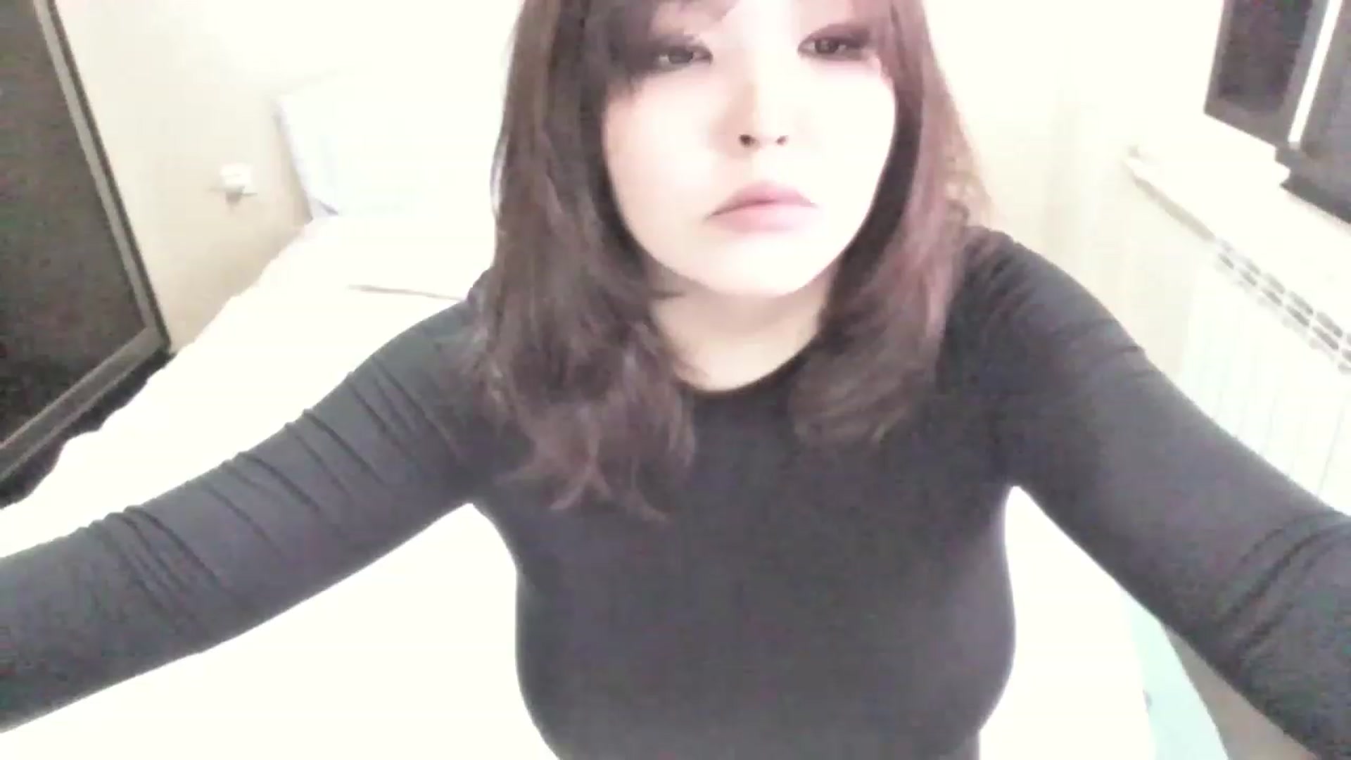 Gallery image thumbnail from MaiChubbyFace's myfreecams stream on, 06/19/2023, 06:24 image 3 of 20