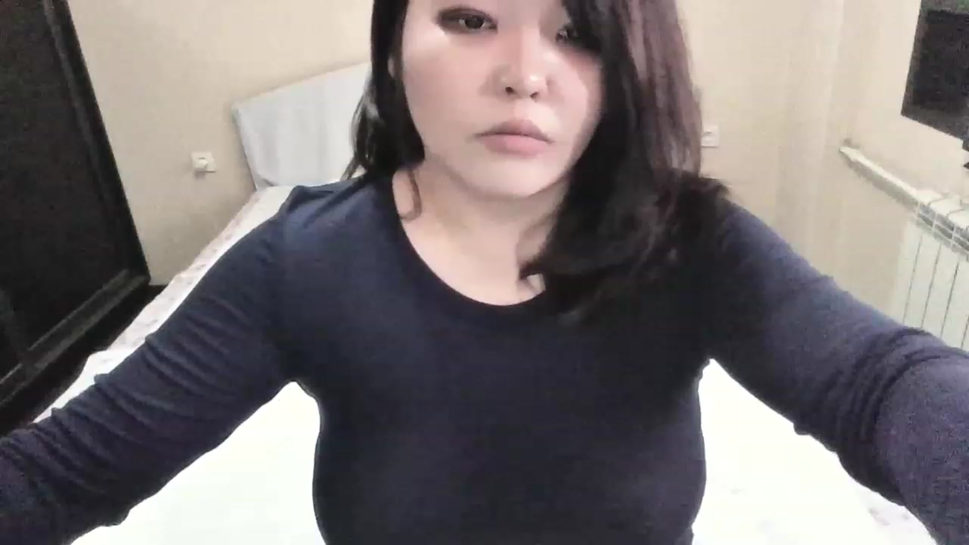 Gallery image thumbnail from MaiChubbyFace's myfreecams stream on, 06/21/2023, 07:32 image 8 of 20