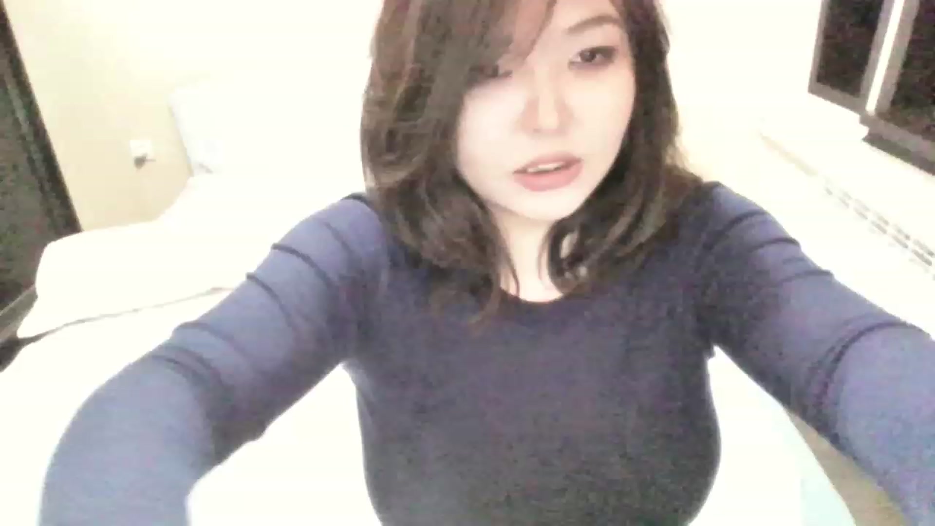 Gallery image thumbnail from MaiChubbyFace's myfreecams stream on, 06/30/2023, 16:18 image 13 of 20